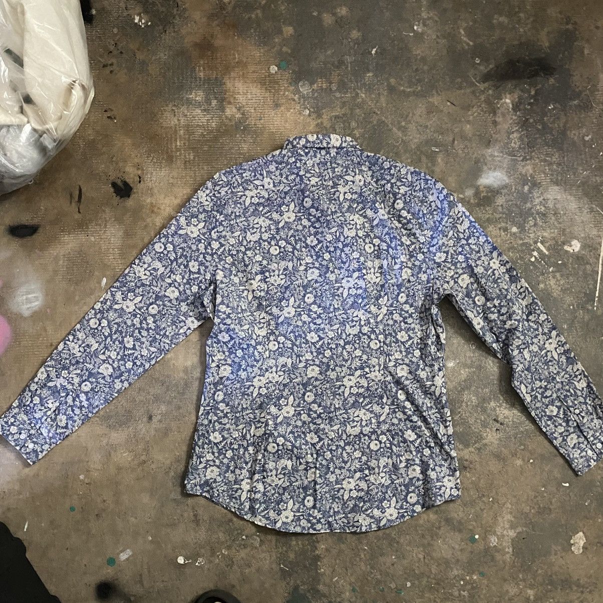 H&M H&M Slim Fit Button up Long sleeve Size L Size US L / EU 52-54 / 3 - 4 Thumbnail