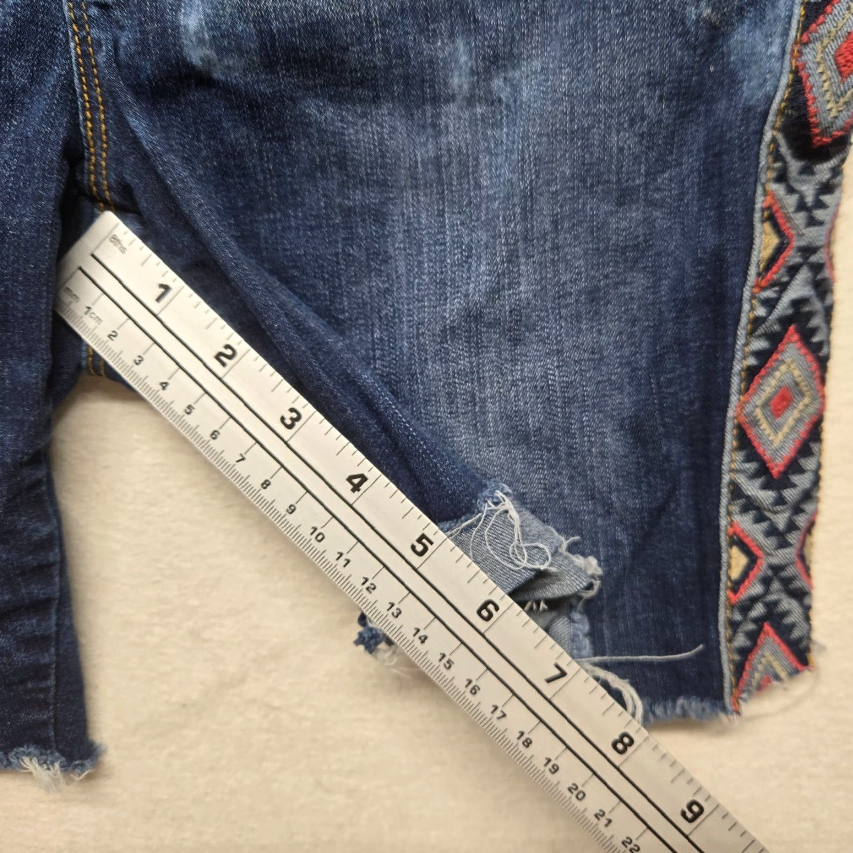 Vintage Cato Mid-Rise Bermuda Jeans Adult Women's 10 Dark Blue Solid Stretch Pockets Classic Size 32" / US 10 / IT 46 - 5 Thumbnail