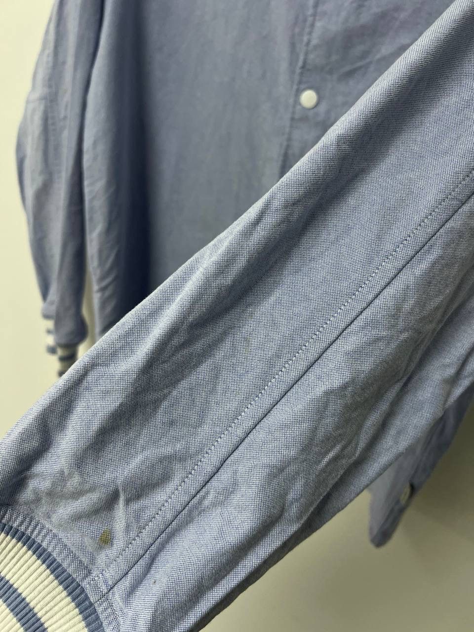 Carhartt Vintage Carhartt WIP Light Jacket Button Shirt Overshirt Sz M Size US M / EU 48-50 / 2 - 15 Thumbnail