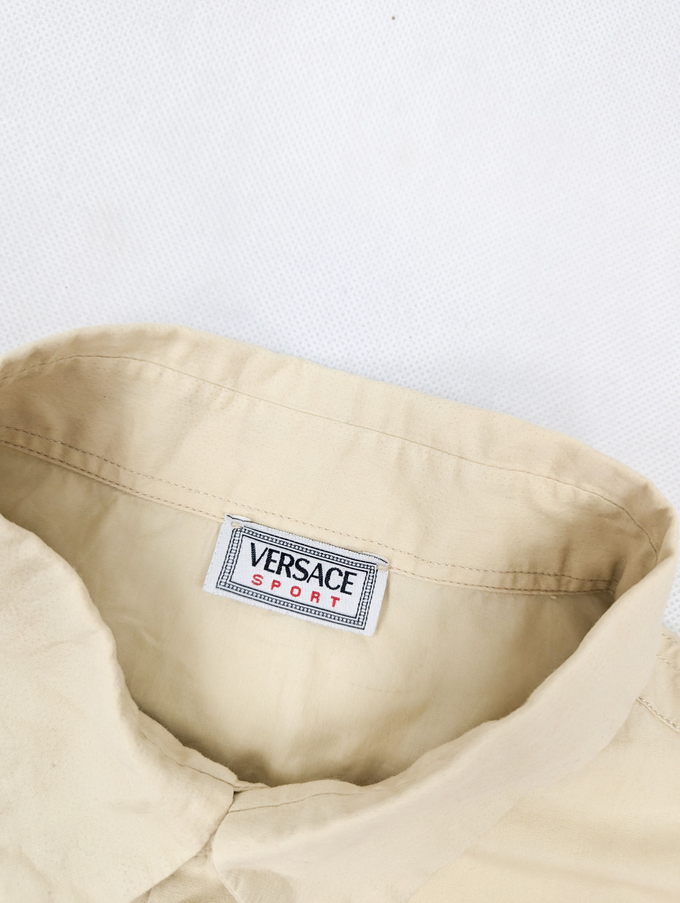 Versace Versace sport vintage beige shirt medusa Size US L / EU 52-54 / 3 - 3 Thumbnail