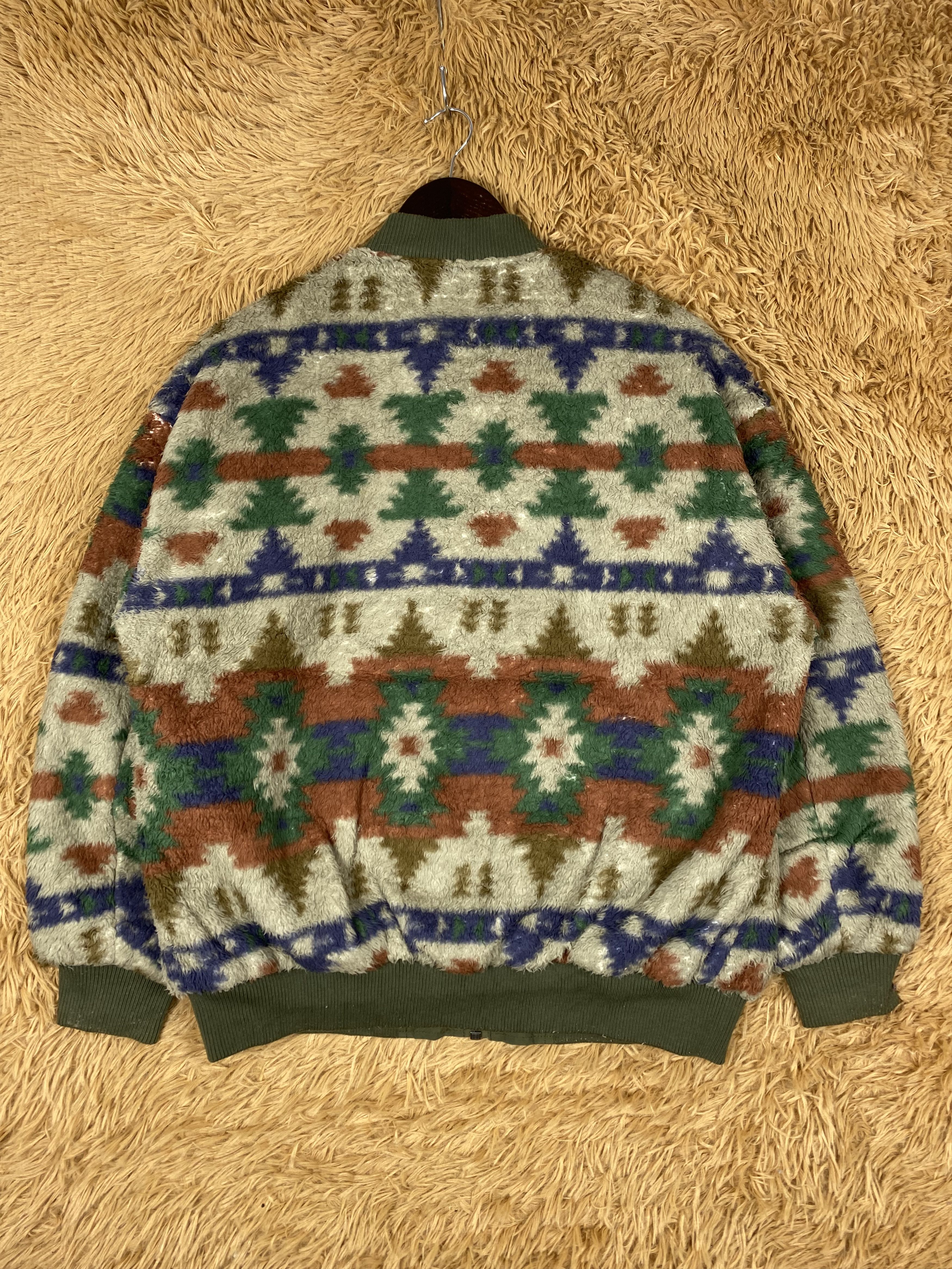 Japanese Brand Vintage Titicaca Fleece Reversible Bombers Jacket DJ0989 Size US S / EU 44-46 / 1 - 5 Thumbnail