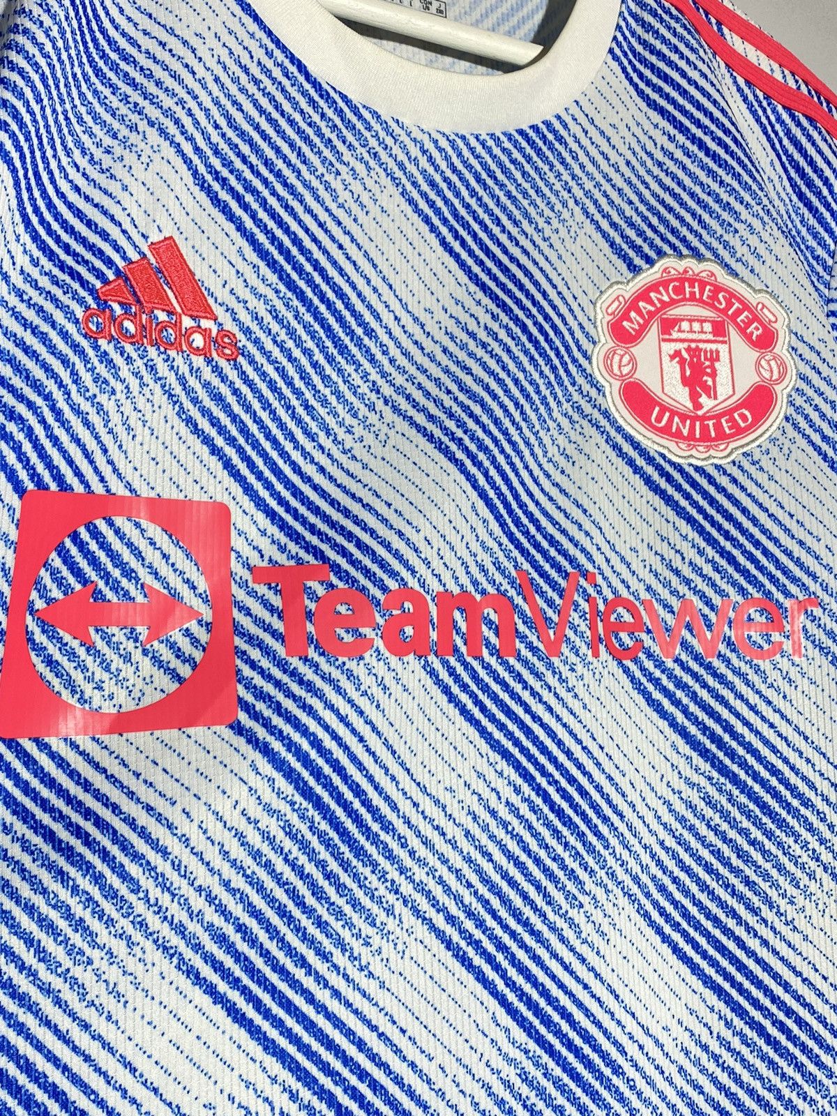 Adidas #7 Cavani Manchester United 2021/22 Away Football Shirt Size US L / EU 52-54 / 3 - 12 Thumbnail