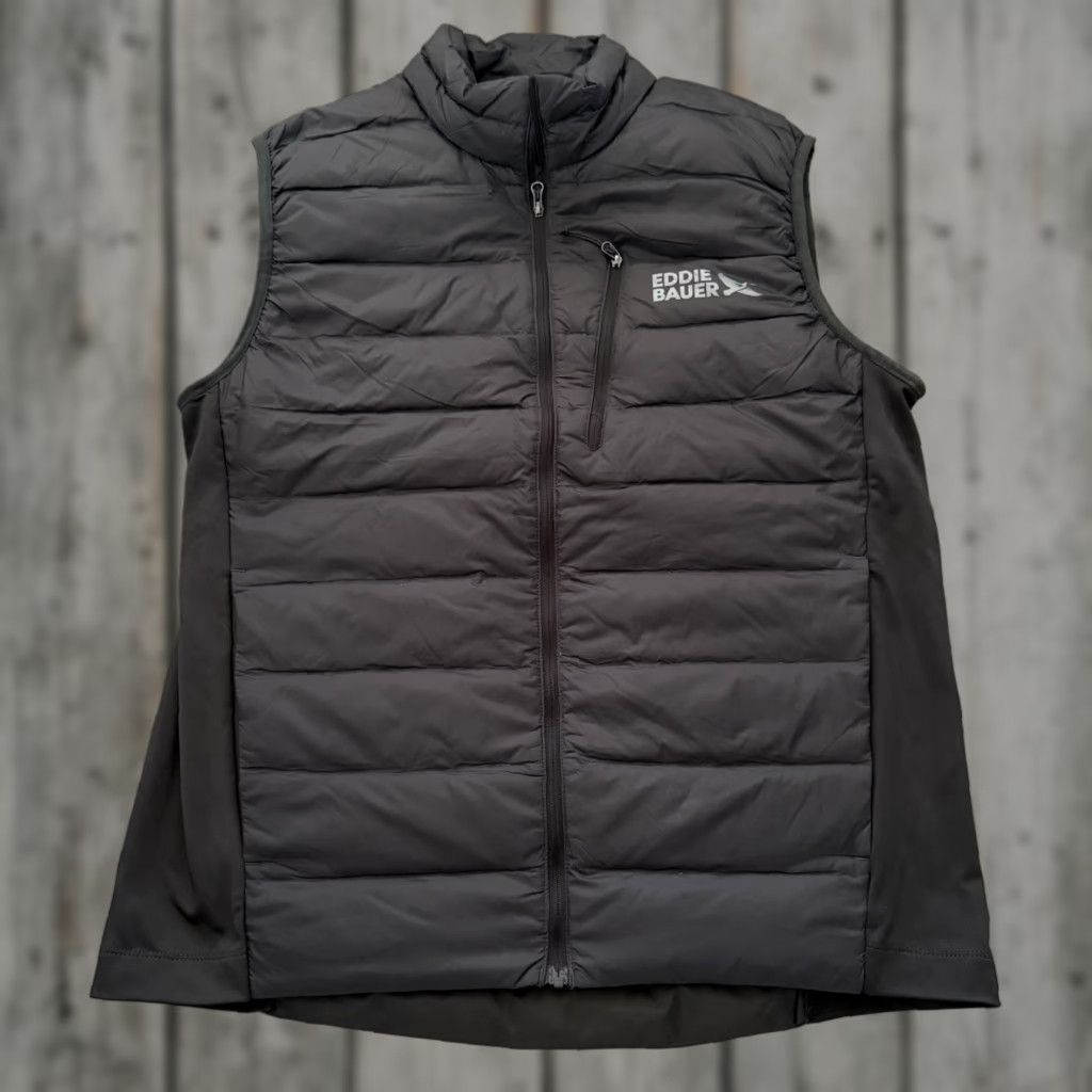 Eddie Bauer Eddie Bauer Mens Puffer Vest Gray Size Medium 550 Down Full Zip Nylon Stand-Up Collar Pockets Quilted Logo Vest Mens Size US M / EU 48-50 / 2 - 1 Thumbnail