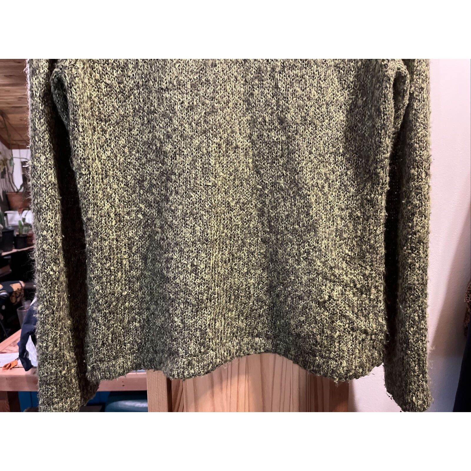 Woolrich Woolen Mills Woolrich VTG Women’s M Olive Green Wool Ramie Blend Sweater Size M / US 6-8 / IT 42-44 - 15 Thumbnail