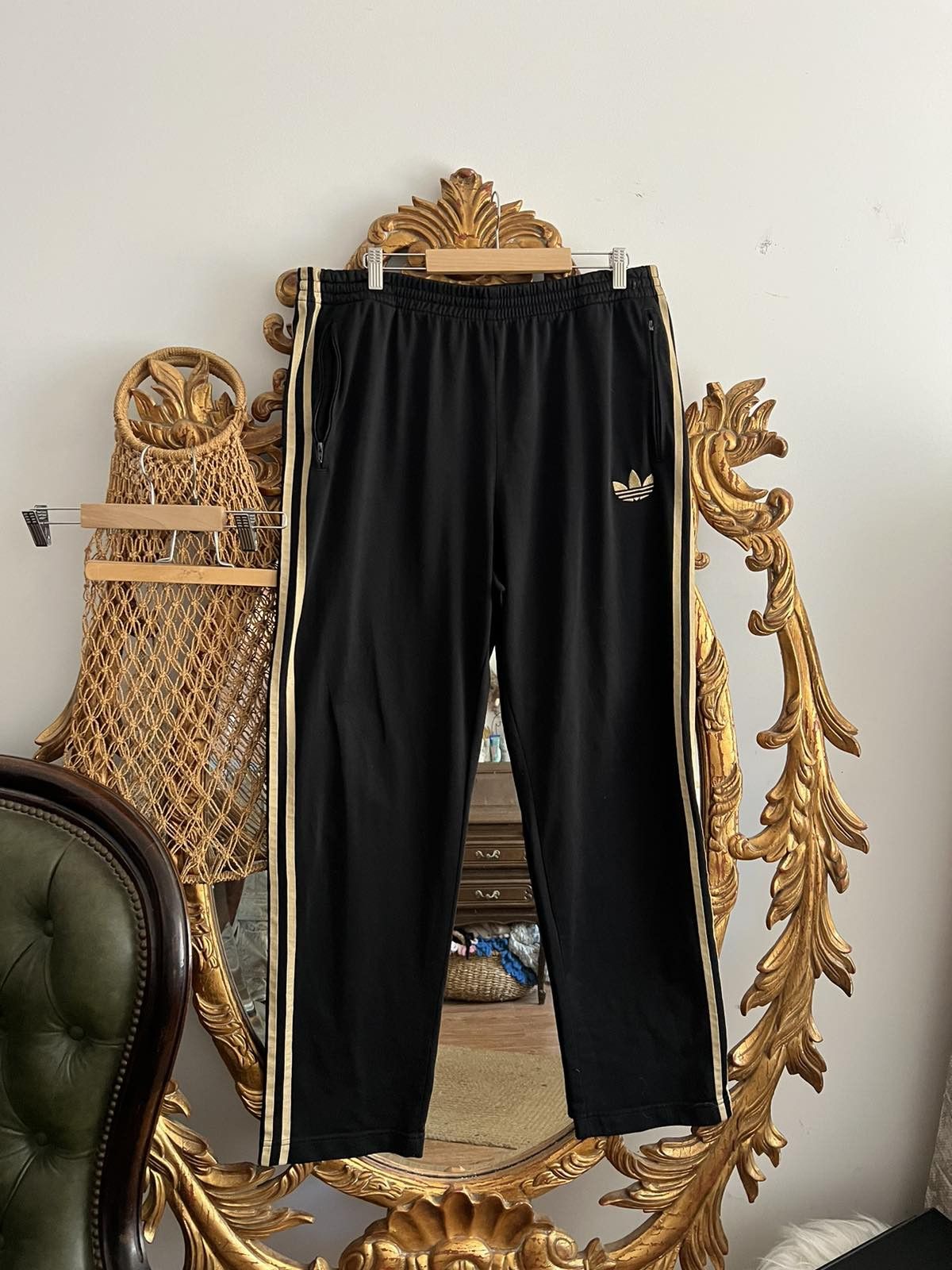 Adidas track pants vintage 00's Sz XL