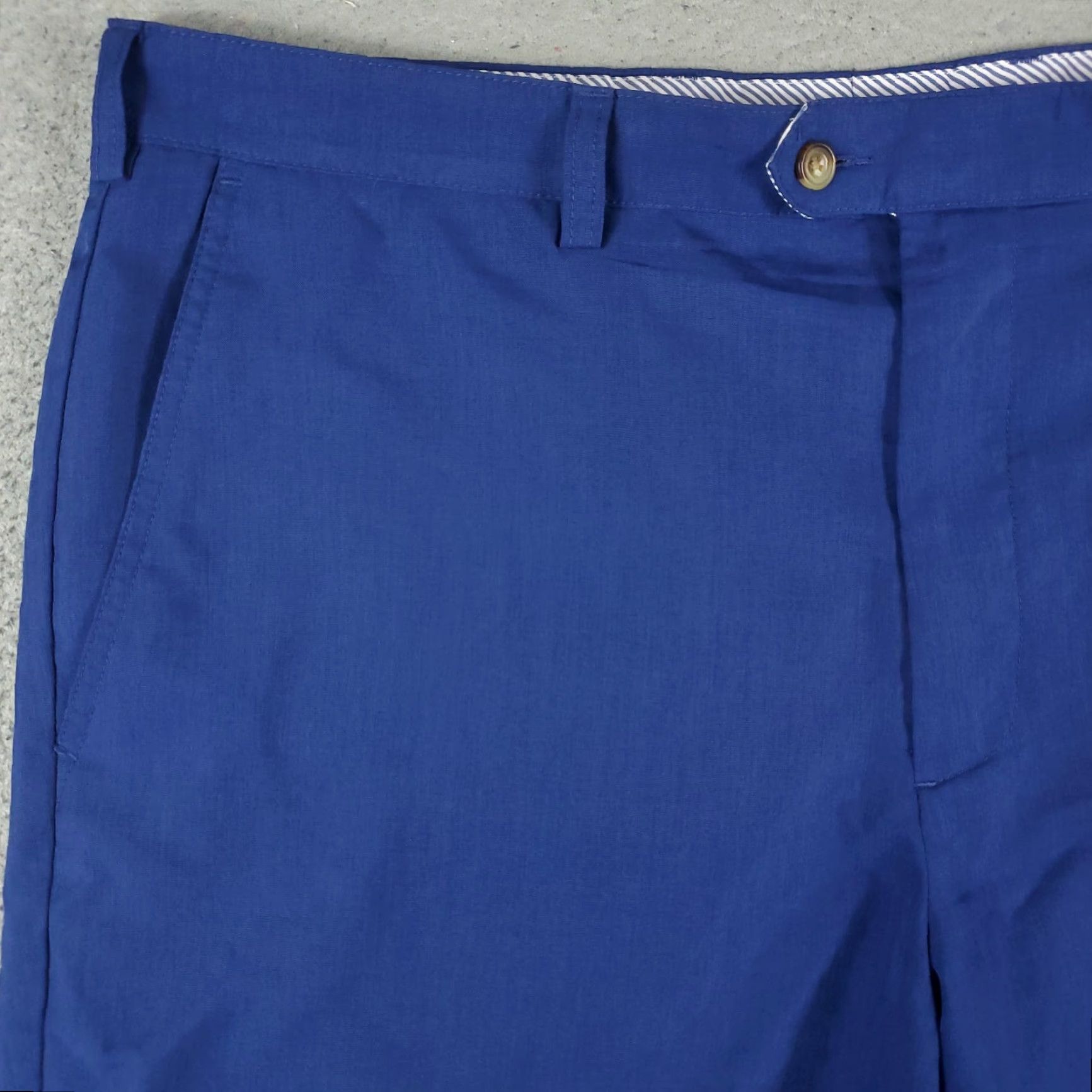 Vintage Donald Ross Mens Shorts 40 Blue Polyester Flat Front Chino Casual Flat-Front Solid Front Zip Pocket Regular 40 Mens Clothing Blues Size US 40 / EU 56 - 2 Thumbnail