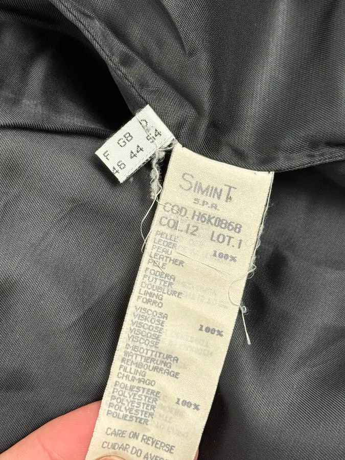 Armani 1990s Armani Black Leather Puffer Jacket Size US XL / EU 56 / 4 - 12 Thumbnail
