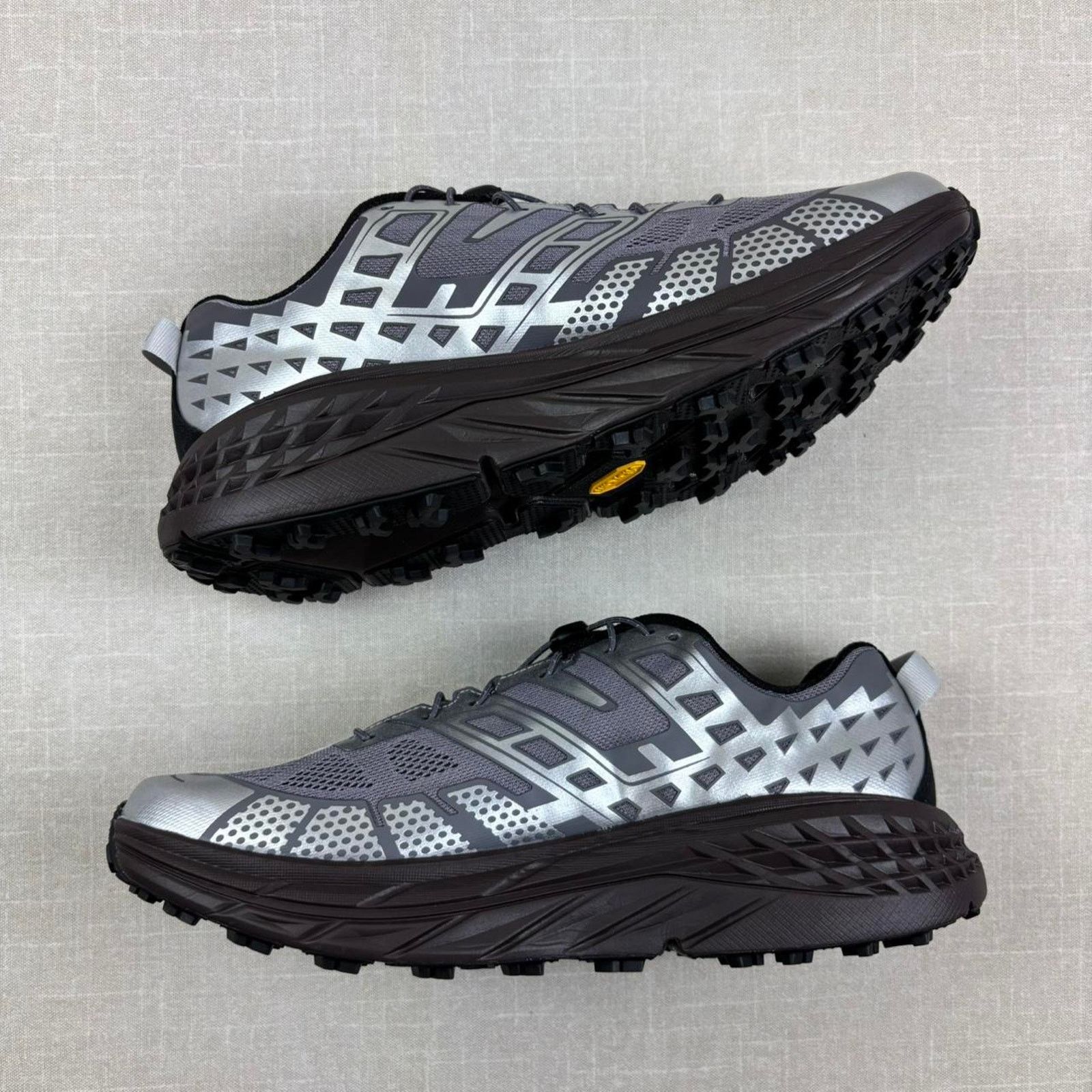 Hoka 2025 UNNA x HOKA ONE ONE U Speedgoat 2 “Astral Galaxy” 11M Size US 11 / EU 44 - 4 Thumbnail