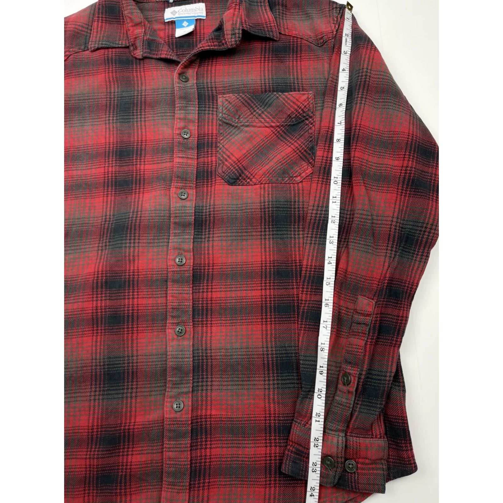 Vintage Columbia Shirt Men Button-Up Flannel Plaid Red Long Sleeve M Regular Easy Care Pockets Classic Outdoor Winter/Spring/Fall/Winter Size US M / EU 48-50 / 2 - 6 Thumbnail