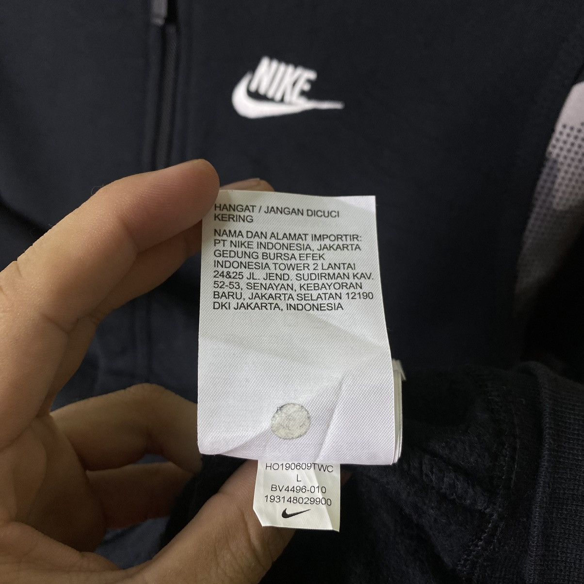 Nike × Vintage Vintage Y2K Nike Zip Up Hoodie Nice Design Size US S / EU 44-46 / 1 - 5 Thumbnail