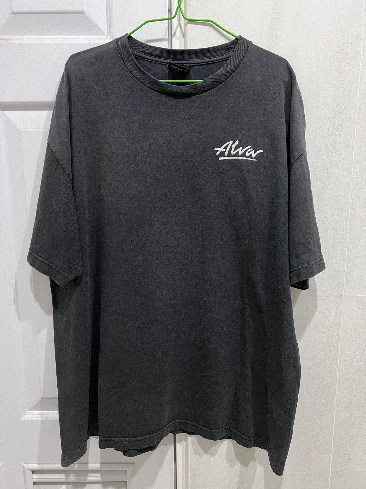 Hook-Ups Vintage Tony Alva Skateboard Tee XL Thrashed Faded Size US XL / EU 56 / 4 - 4 Thumbnail