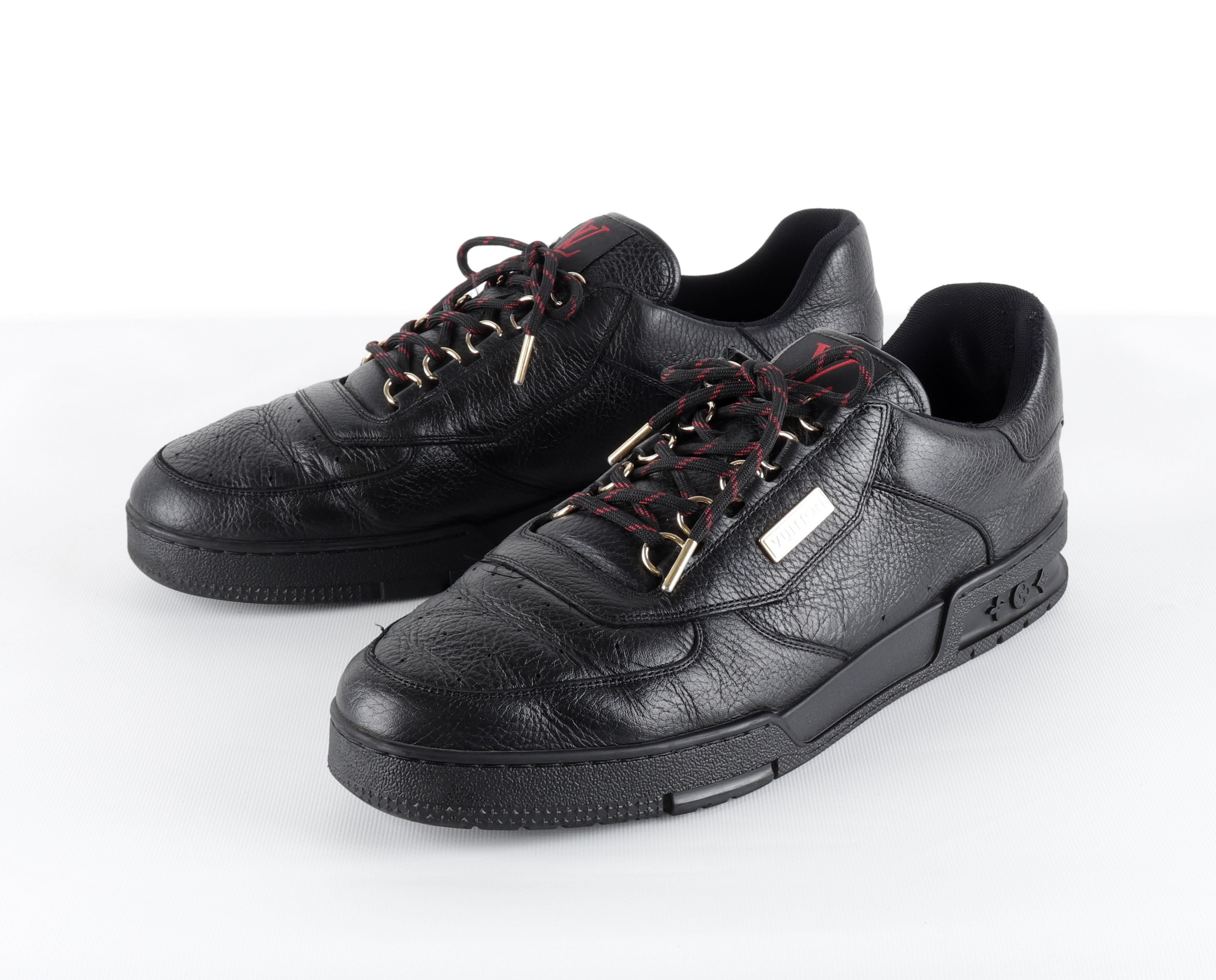 Louis Vuitton LOUIS VUITTON Black Leather Gold Hardware LV Logo Sneakers Size US 12 / EU 45 - 11 Thumbnail