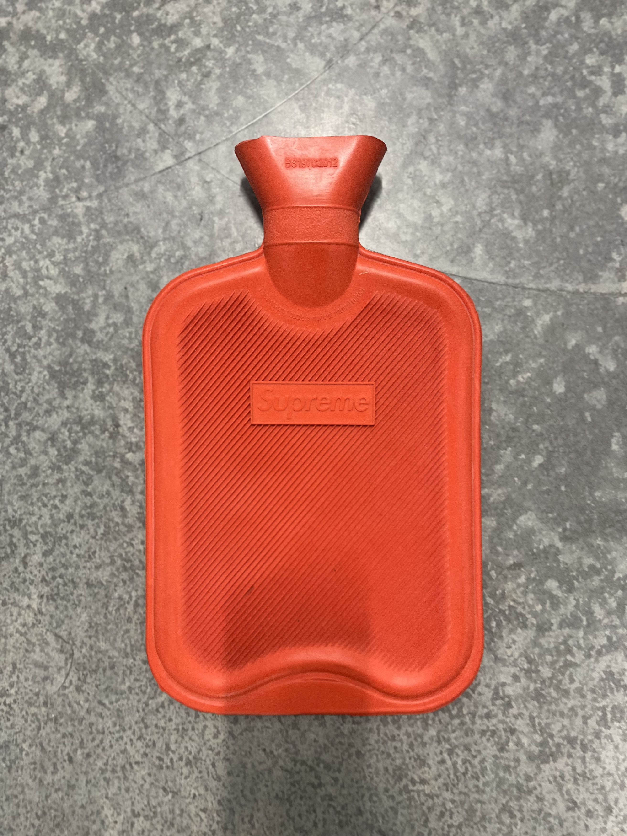 Supreme Supreme Hot water bottle Silicon Size ONE SIZE - 1 Thumbnail