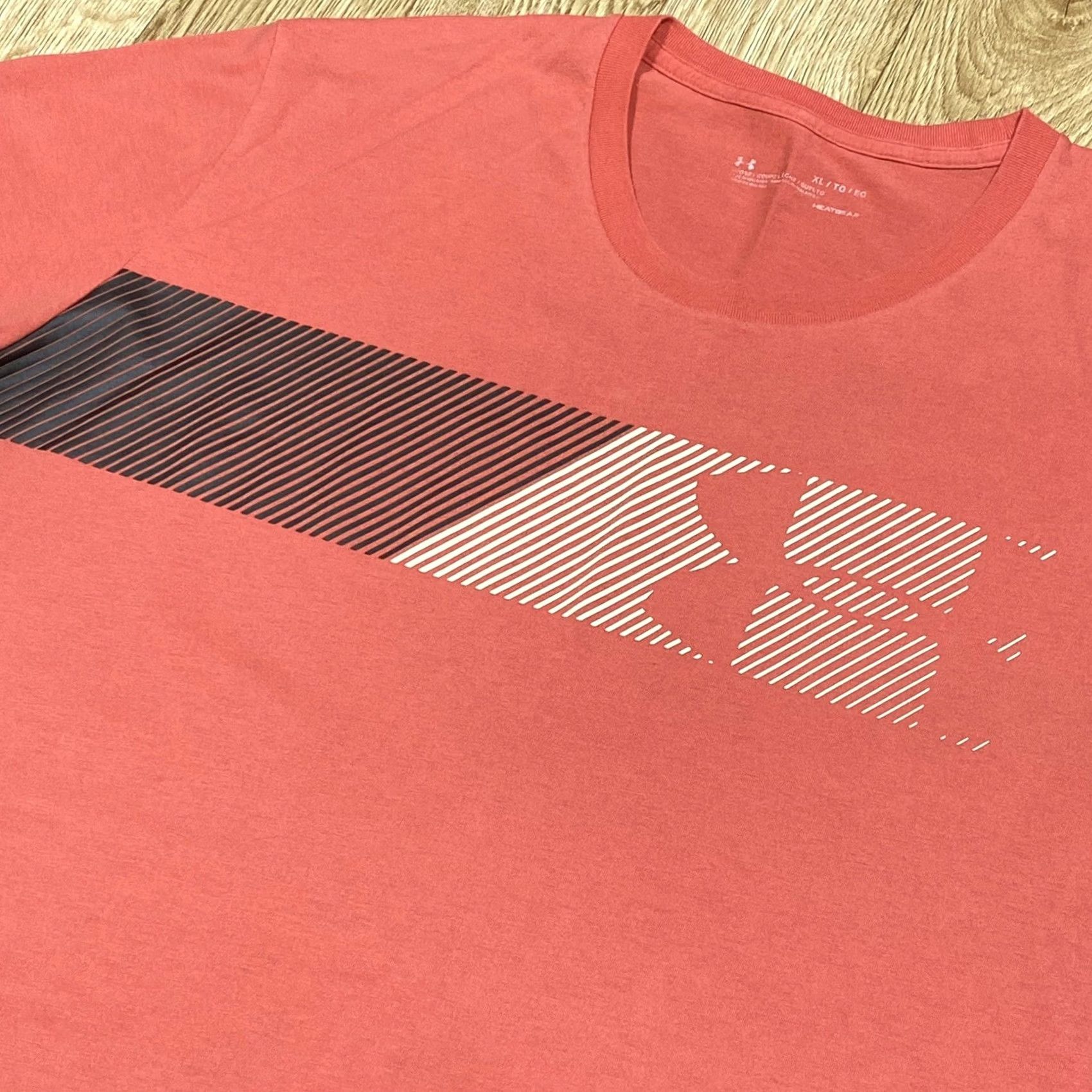 Under Armour Under Armour T Shirt XL Loose Short Sleeve Mens Top Size US XL / EU 56 / 4 - 4 Thumbnail