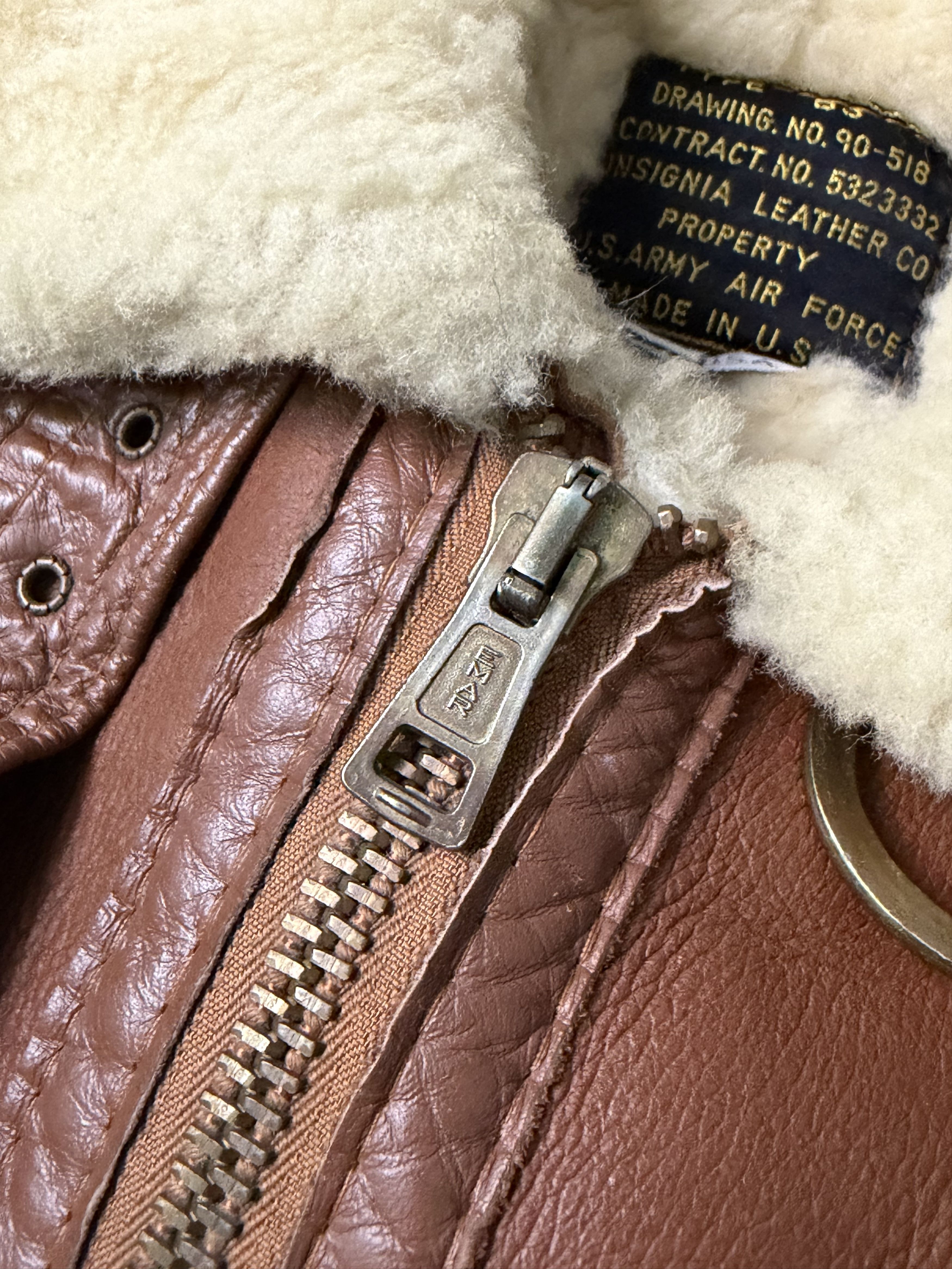 Genuine Leather Vintage B3 USAF USA Insignia Leather SheepSkin Jacket Size US M / EU 48-50 / 2 - 6 Thumbnail