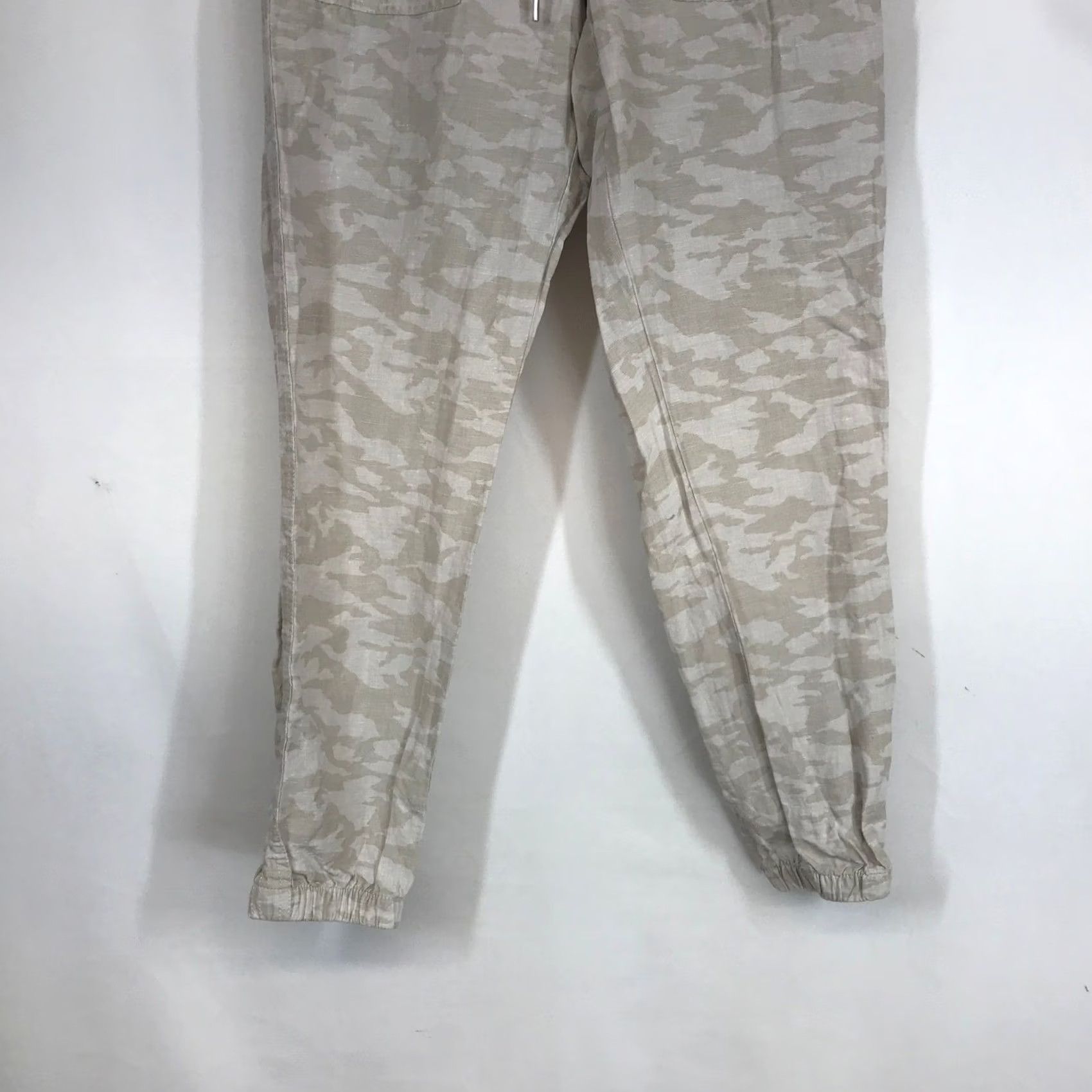 Athleta Athleta Cabo Tide Linen Jogger Pants Tan Beige Camo Size 4 Zip Pocket Relaxed Womens Size 27" / US 4 / IT 40 - 3 Thumbnail
