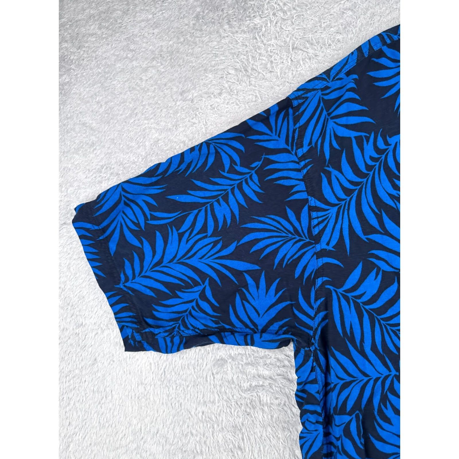 Vintage Third Coast Shirt Adult 2XL blue Floral Palm 100% Rayon Button Hawaiian Size US XXL / EU 58 / 5 - 3 Thumbnail