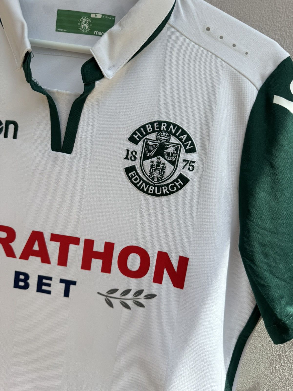 Macron Hibernian Edinburgh 2018 2019 Soccer Jersey Football Shirt Size US M / EU 48-50 / 2 - 6 Thumbnail