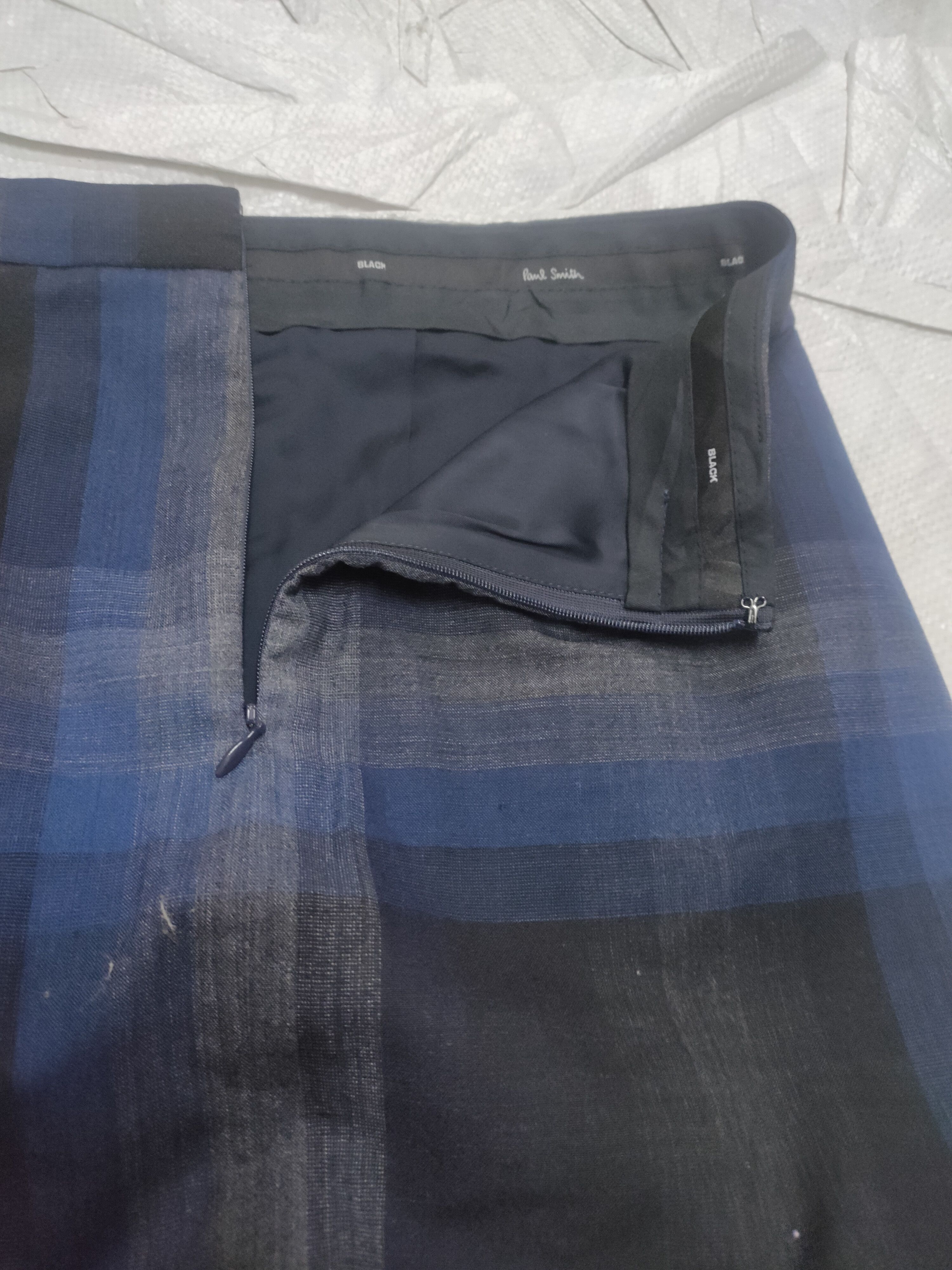 Paul Smith Paul smith plaid mini skirt Size 27" / US 4 / IT 40 - 5 Thumbnail