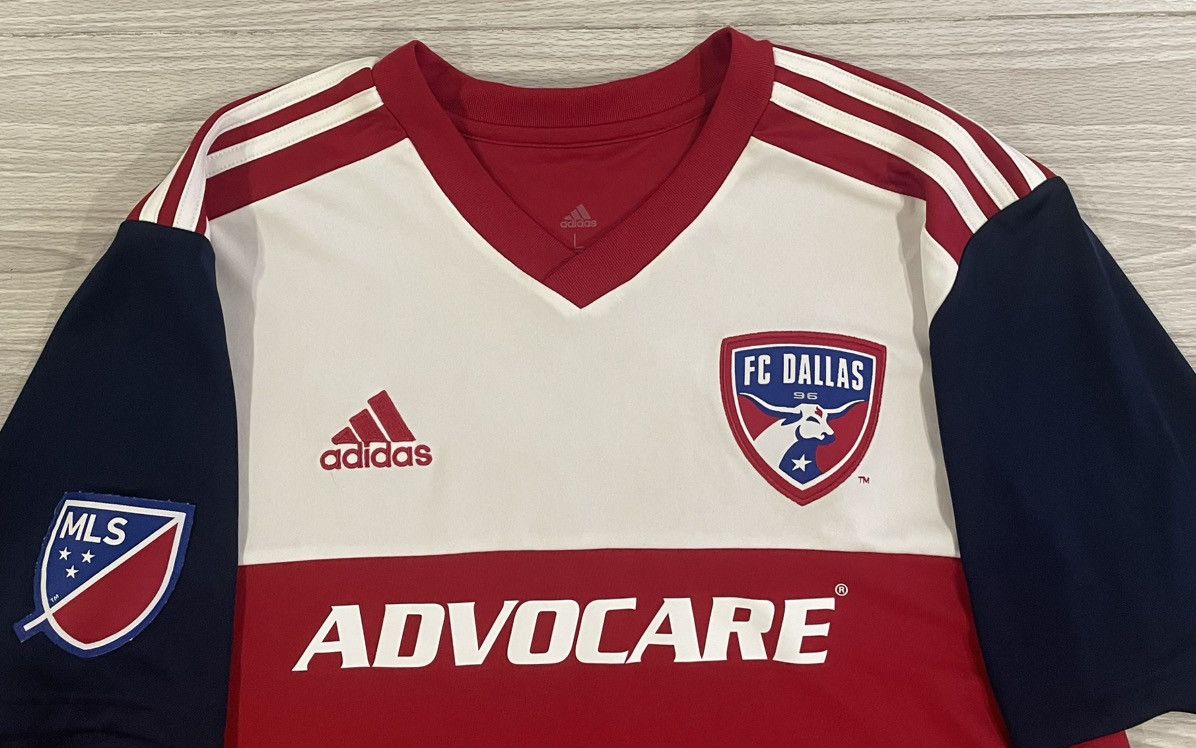 Adidas Adidas 2017/18 FC Dallas #9 Soccer Jersey Men’s Size Large Size US L / EU 52-54 / 3 - 2 Thumbnail