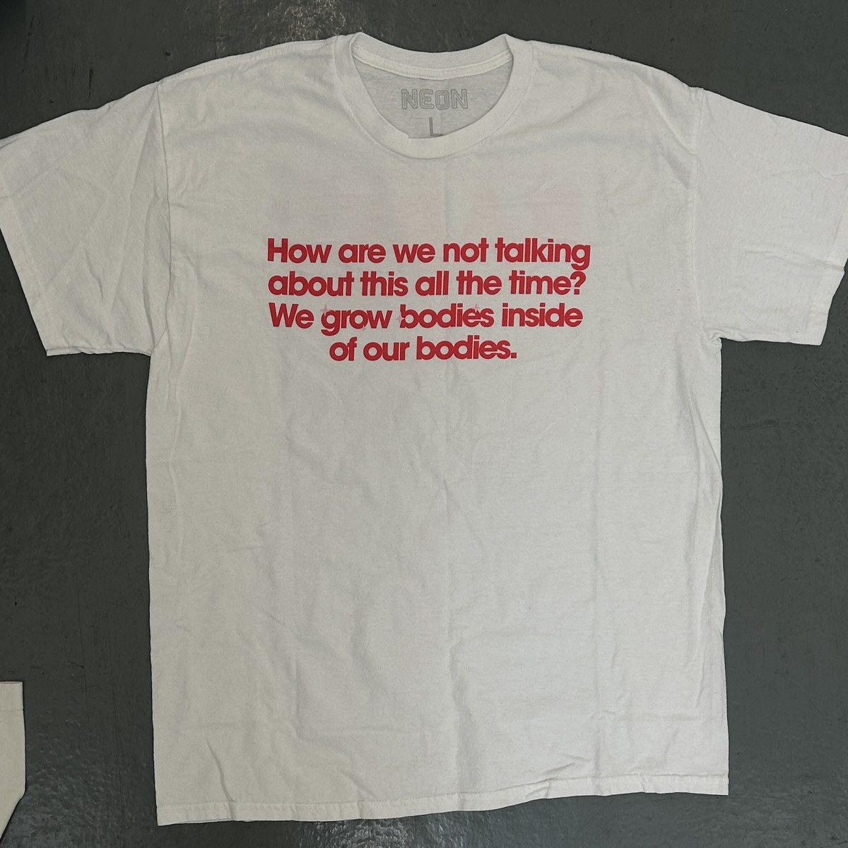 Other NEON “BABES” Promo Tee – Ilana Glazer Size US L / EU 52-54 / 3 - 1 Thumbnail