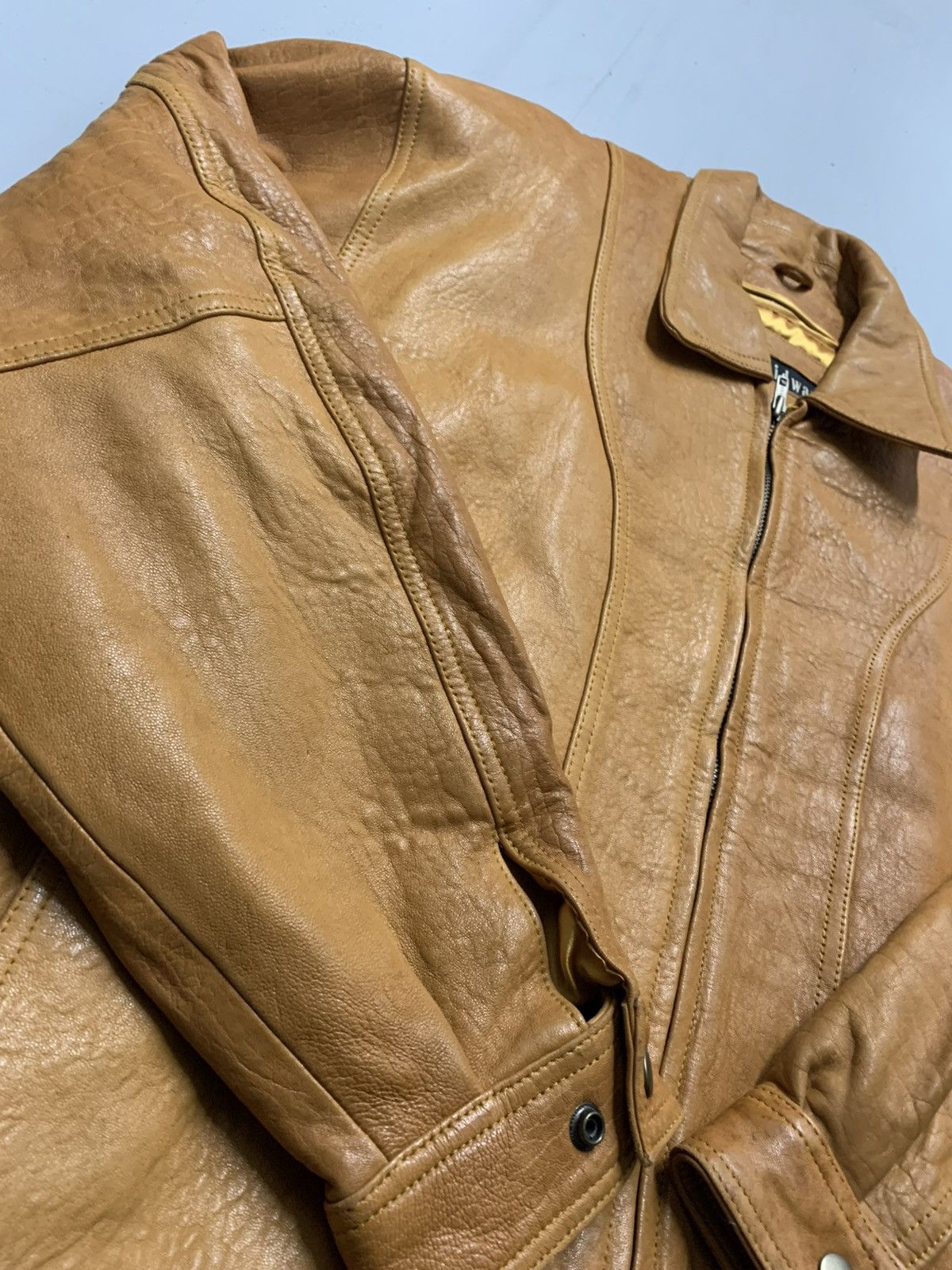 Vintage Vintage Midway Mustard/Tan Leather Bomber Size US XXL / EU 58 / 5 - 2 Thumbnail