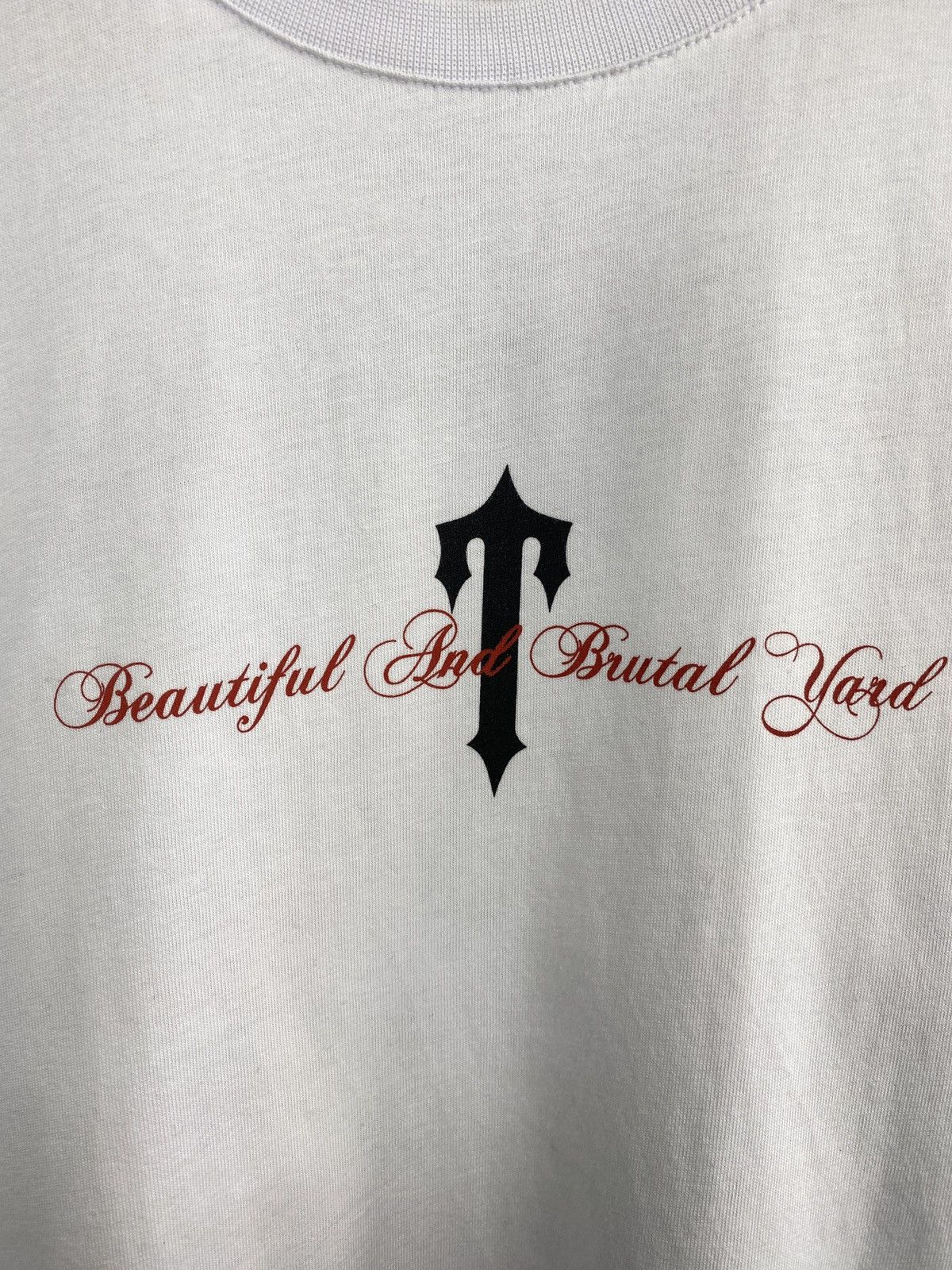 Trapstar London 🇺🇸 Trapstar It’s a Secret Beautiful and Brutal Yard T-Shirt Size US L / EU 52-54 / 3 - 7 Thumbnail