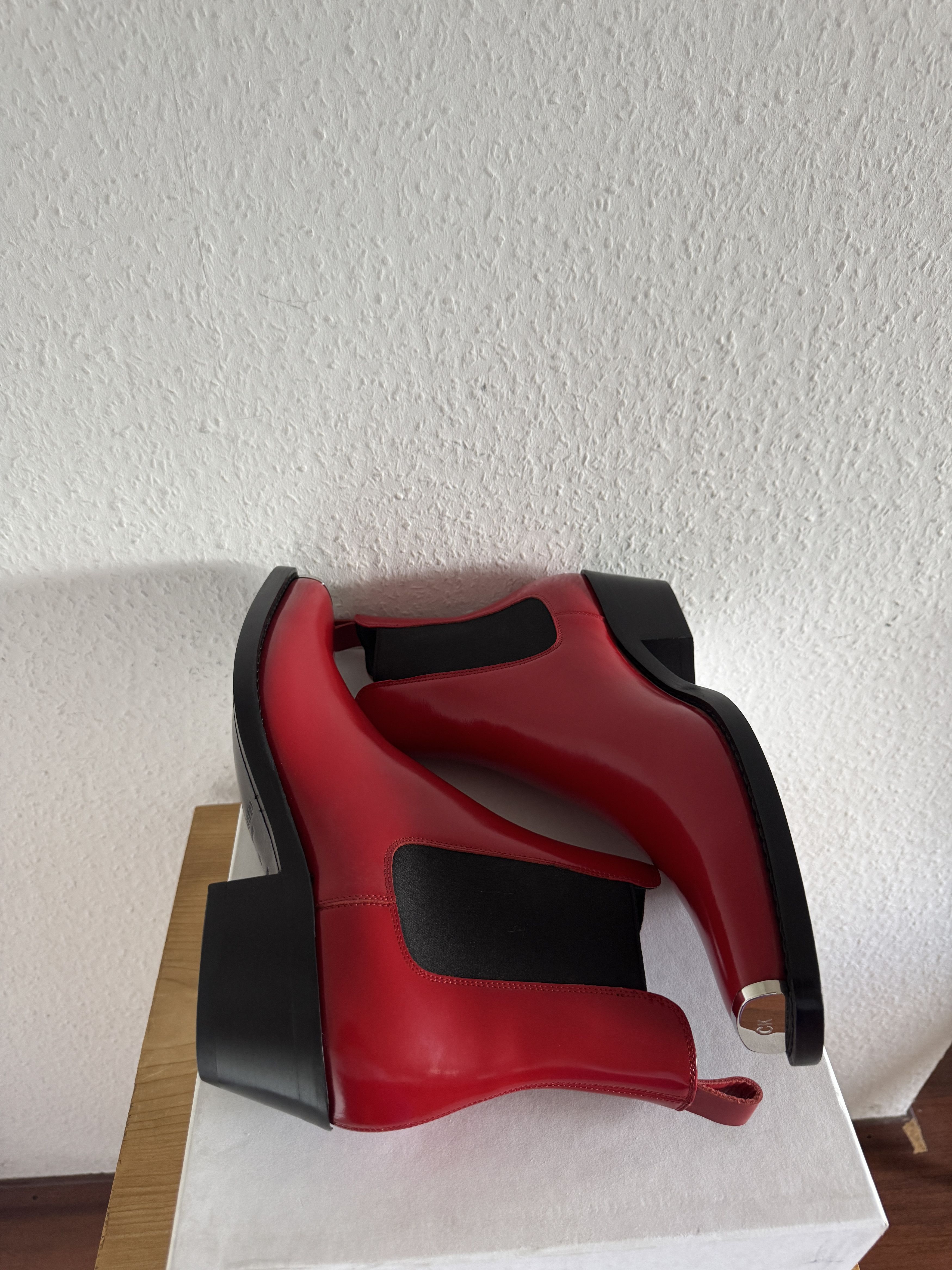 Calvin Klein 205W39NYC Red Leather Chelsea Boot Size US 13 / EU 46 - 10 Thumbnail