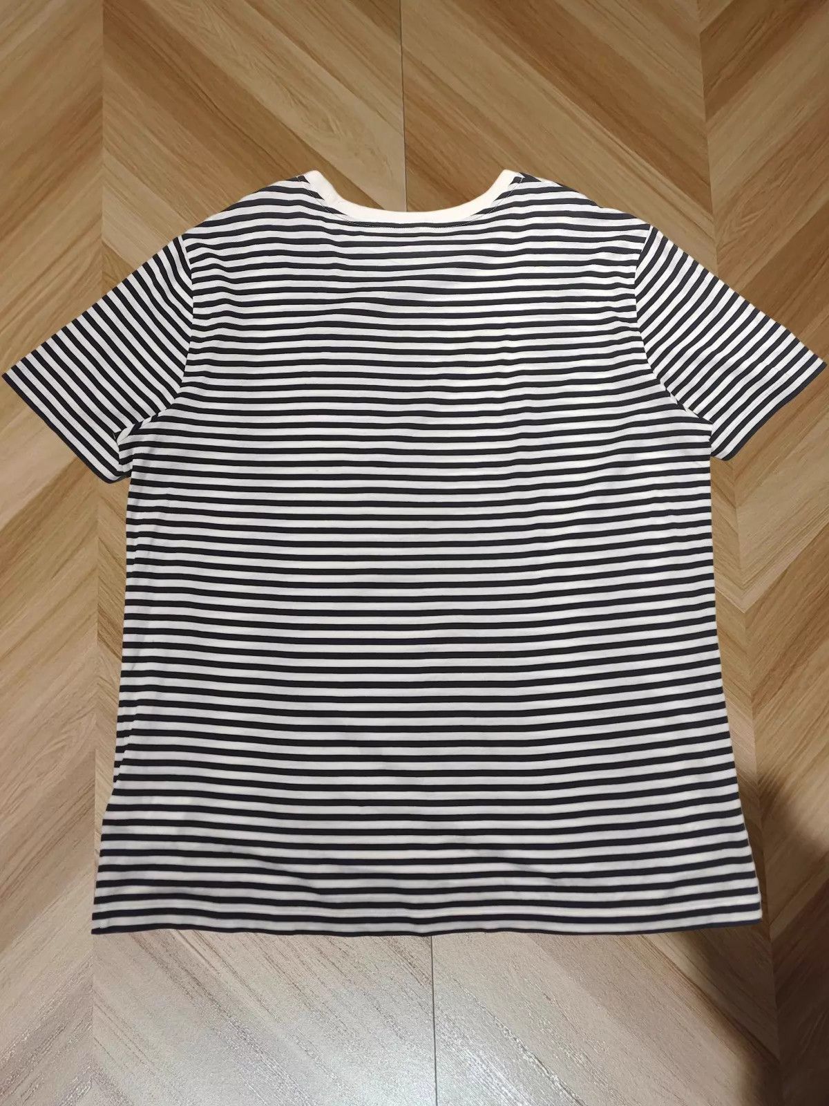 Moncler Moncler Black White Striped Short-Sleeve T-Shirt XL Size XL / US 12-14 / IT 48-50 - 2 Thumbnail