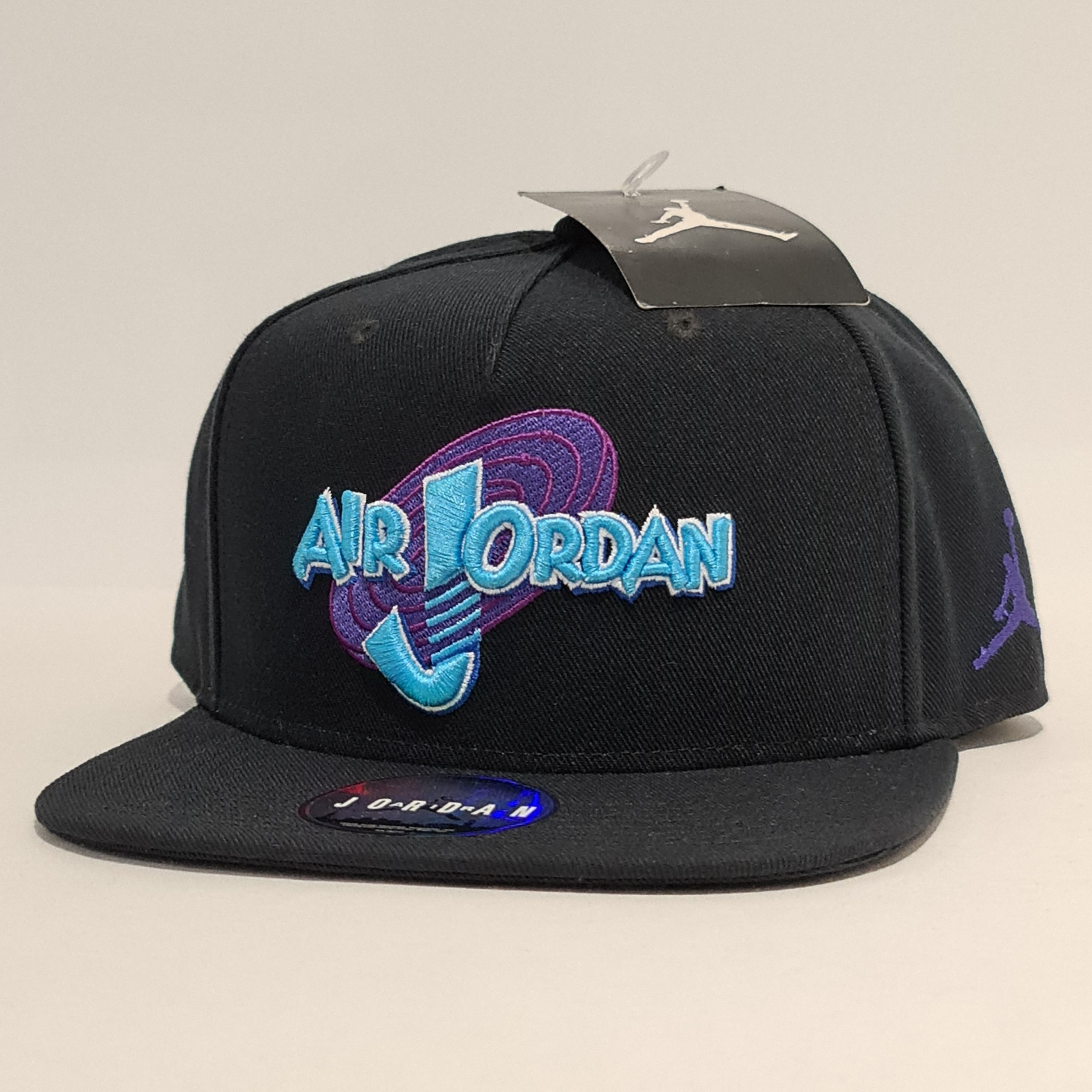 Jordan Brand Jordan Cap Snapback 'Air Jordan Space Jam' Black Size ONE SIZE - 1 Thumbnail