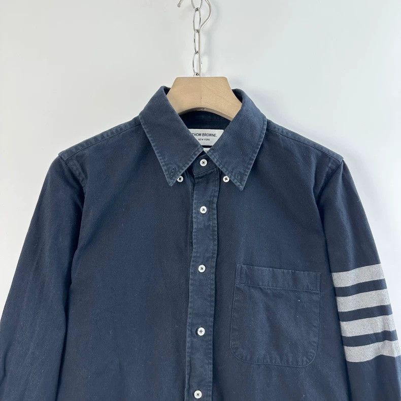 Other Thom Browne Classic blue four stripe shirt Size US S / EU 44-46 / 1 - 3 Thumbnail