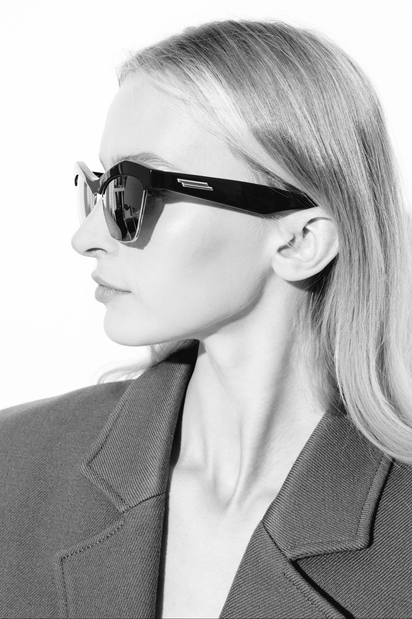 Bottega Veneta BOTTEGA VENETA black gold acetate & metal cat eye sunglasses Size ONE SIZE - 2 Thumbnail