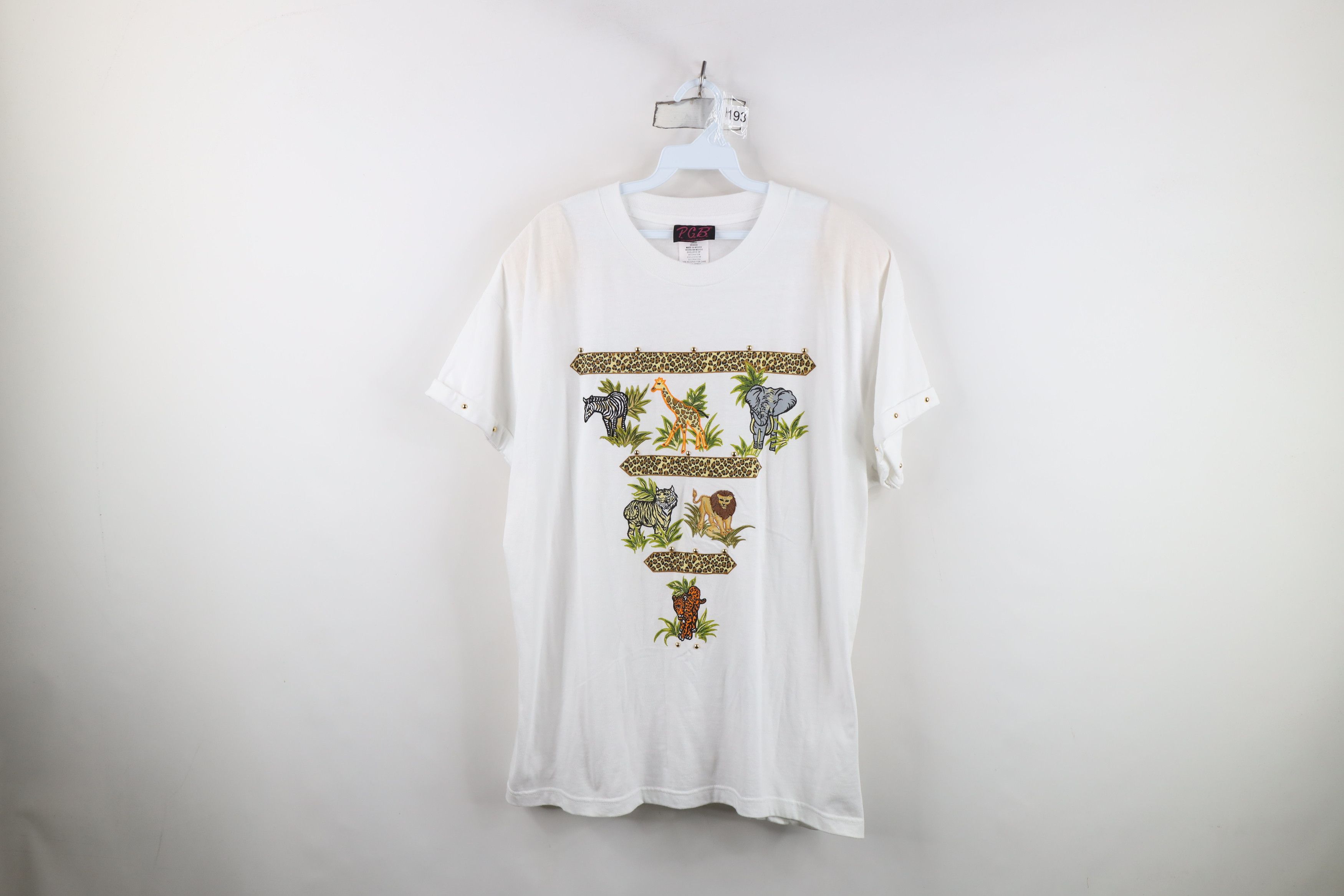 Vintage Vintage 90s Streetwear Safari Zebra Lion Tiger T-Shirt White Size US L / EU 52-54 / 3 - 1 Thumbnail