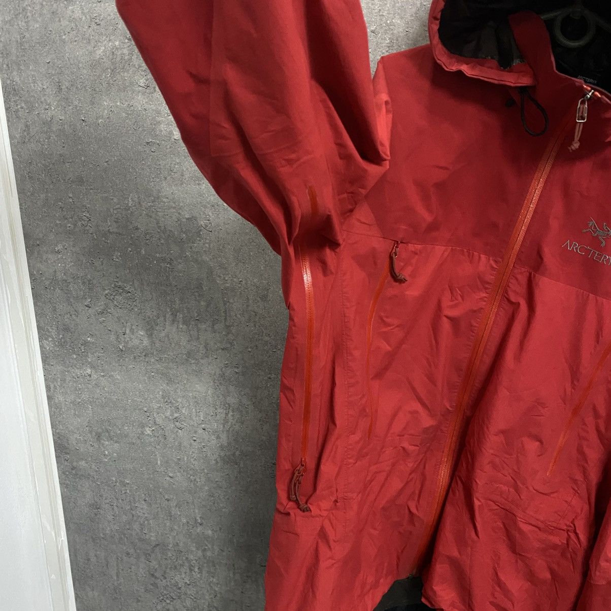 Arc'teryx Men's Arcteryx Beta Gore-Tex Jacket Size US L / EU 52-54 / 3 - 10 Thumbnail