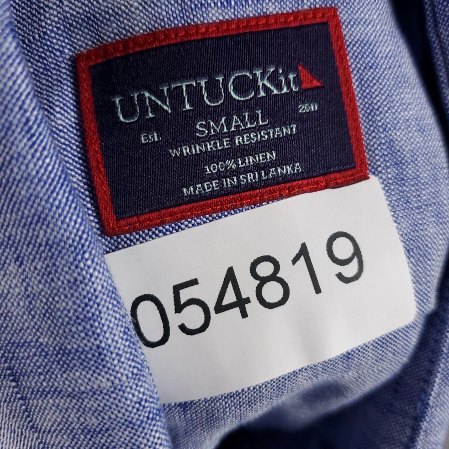 UNTUCKit UNTUCKit Blue Linen Button-Up Shirt Mens Small Short Sleeve Casual Size US S / EU 44-46 / 1 - 6 Thumbnail