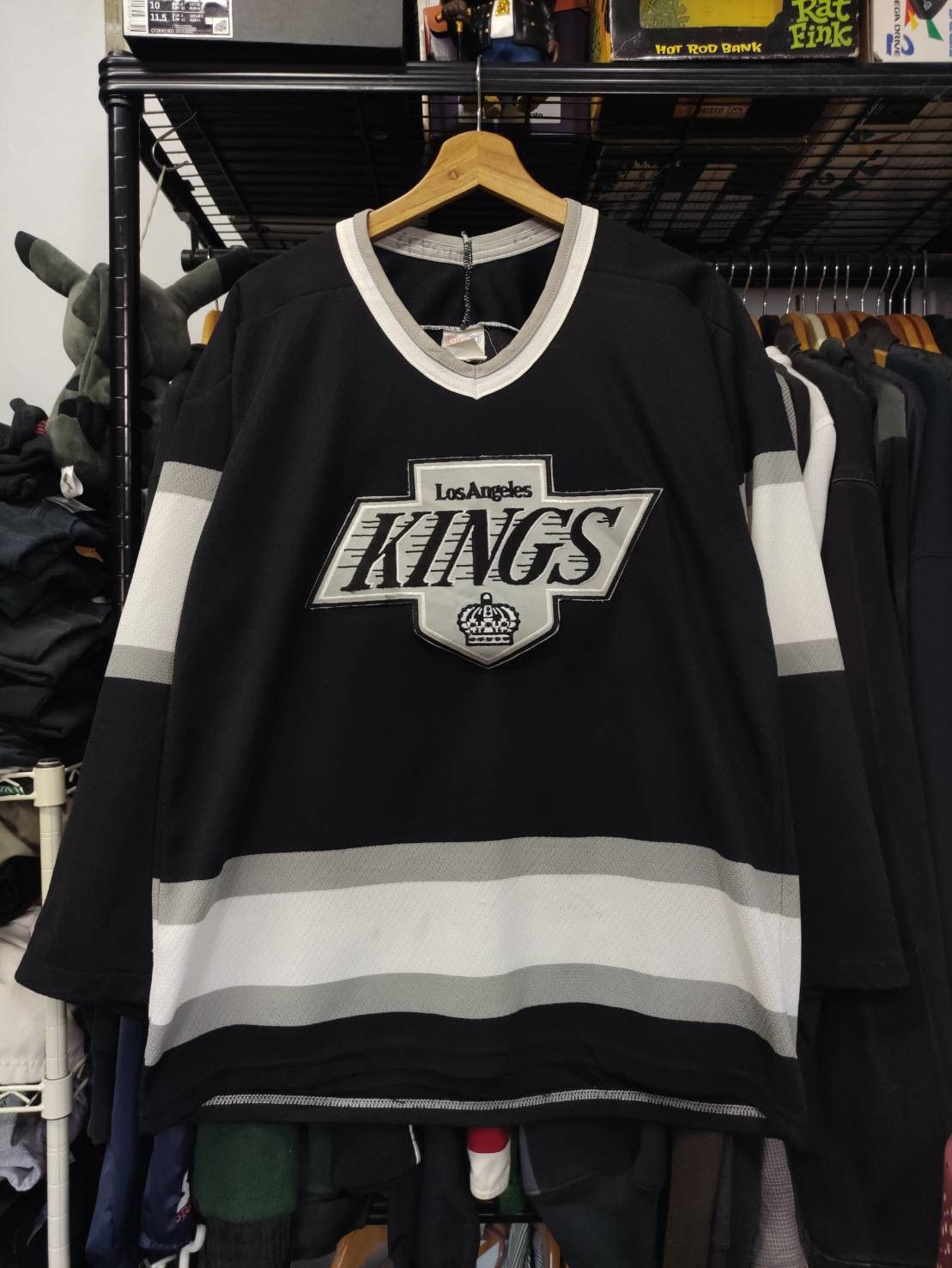 NHL Vtg 90's Los Angeles Kings CCM Jerseys S over M Size US M / EU 48-50 / 2 - 1 Thumbnail