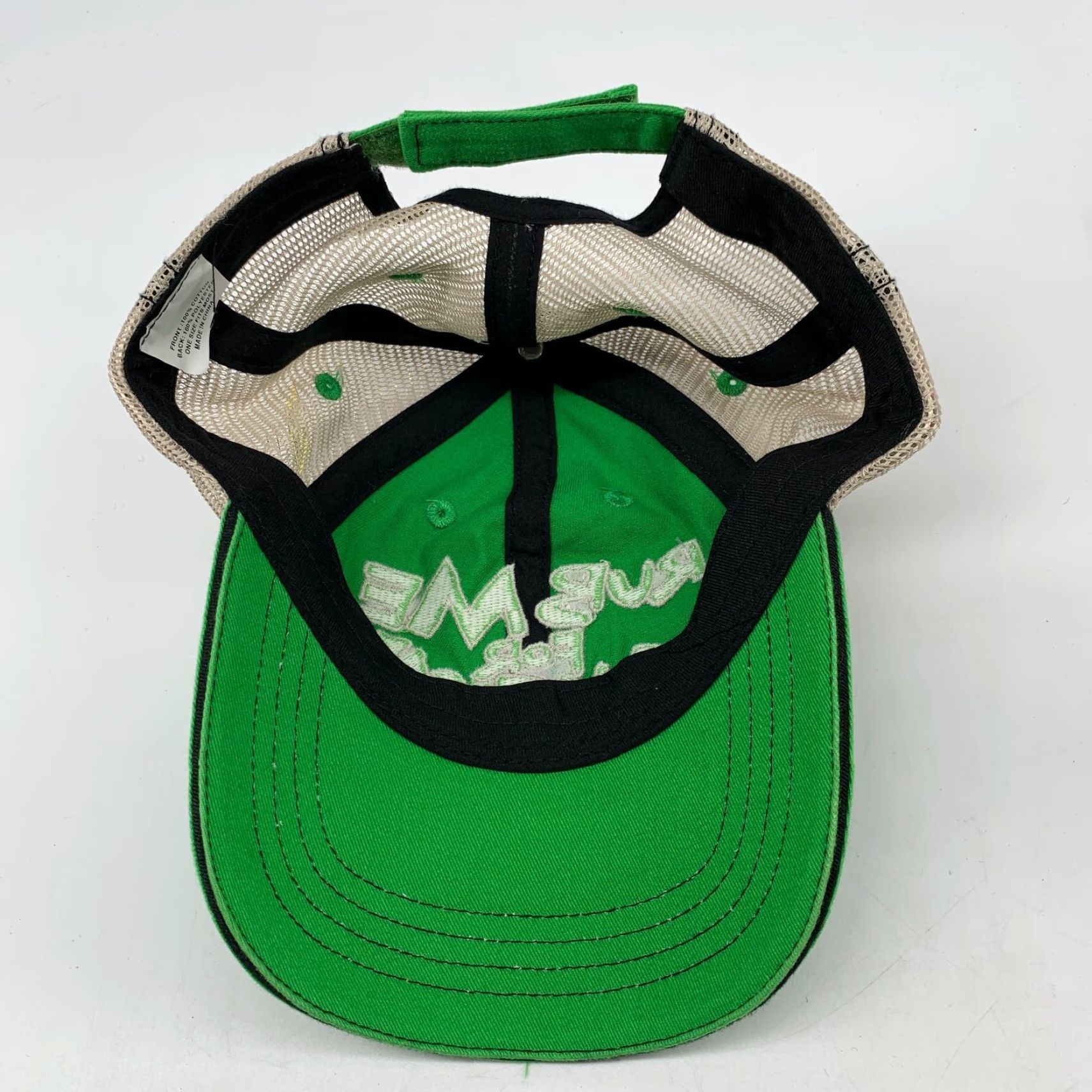Vintage Rub Me For Luck Men's Green St. Patrick's Day Distressed Trucker Hat OS Size ONE SIZE - 4 Thumbnail