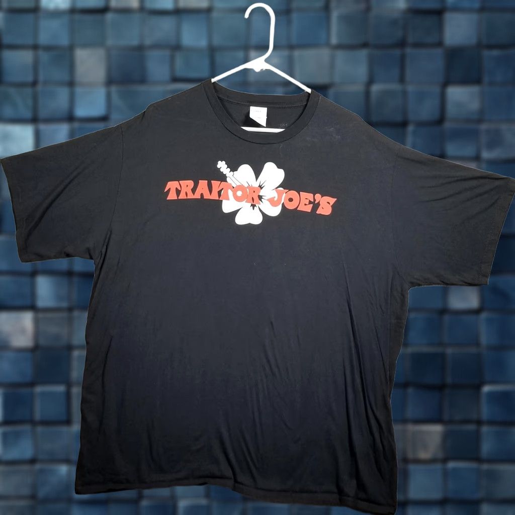 Port & Company VINTAGE Traitor Joe's Shirt Mens 2XL Black Parody Graphic Tee Trump MAGA Novelty Size US XXL / EU 58 / 5 - 1 Thumbnail