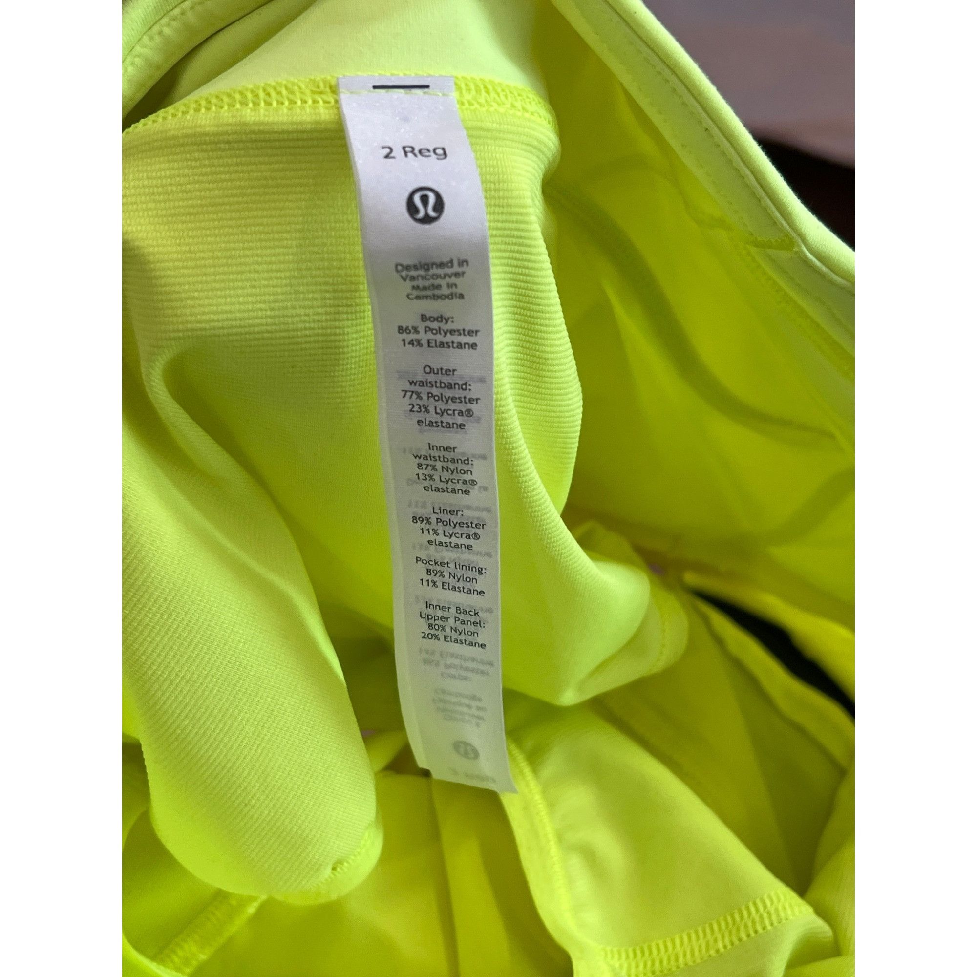 Lululemon 𝓛𝓾𝓵𝓾𝓵𝓮𝓶𝓸𝓷 Speed Up Low-Rise Short Size 6 2.5" inse Size 26" / US 2 / IT 38 - 6 Thumbnail