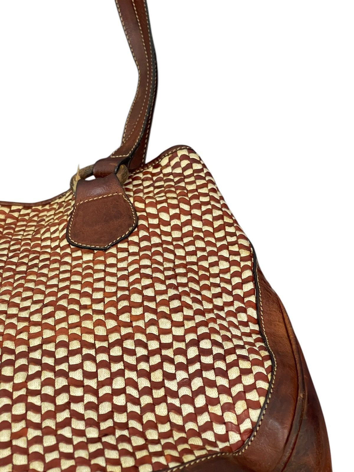 Genuine Leather Full Leather Patina Vintage Unknown Italy Shoulder Bag 1🟩2 Size ONE SIZE - 11 Thumbnail