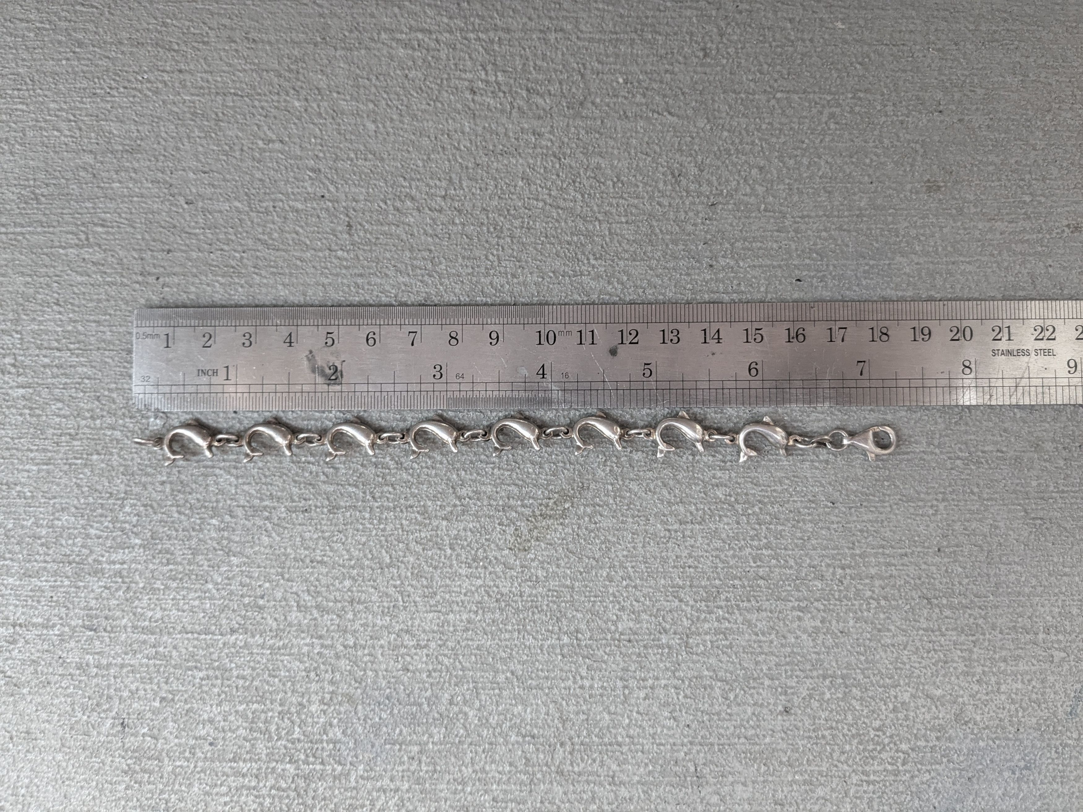 Jewelry × Vintage Vintage Sterling Silver Bracelet Dolphin Chain 7.25" Italy Size ONE SIZE - 14 Thumbnail