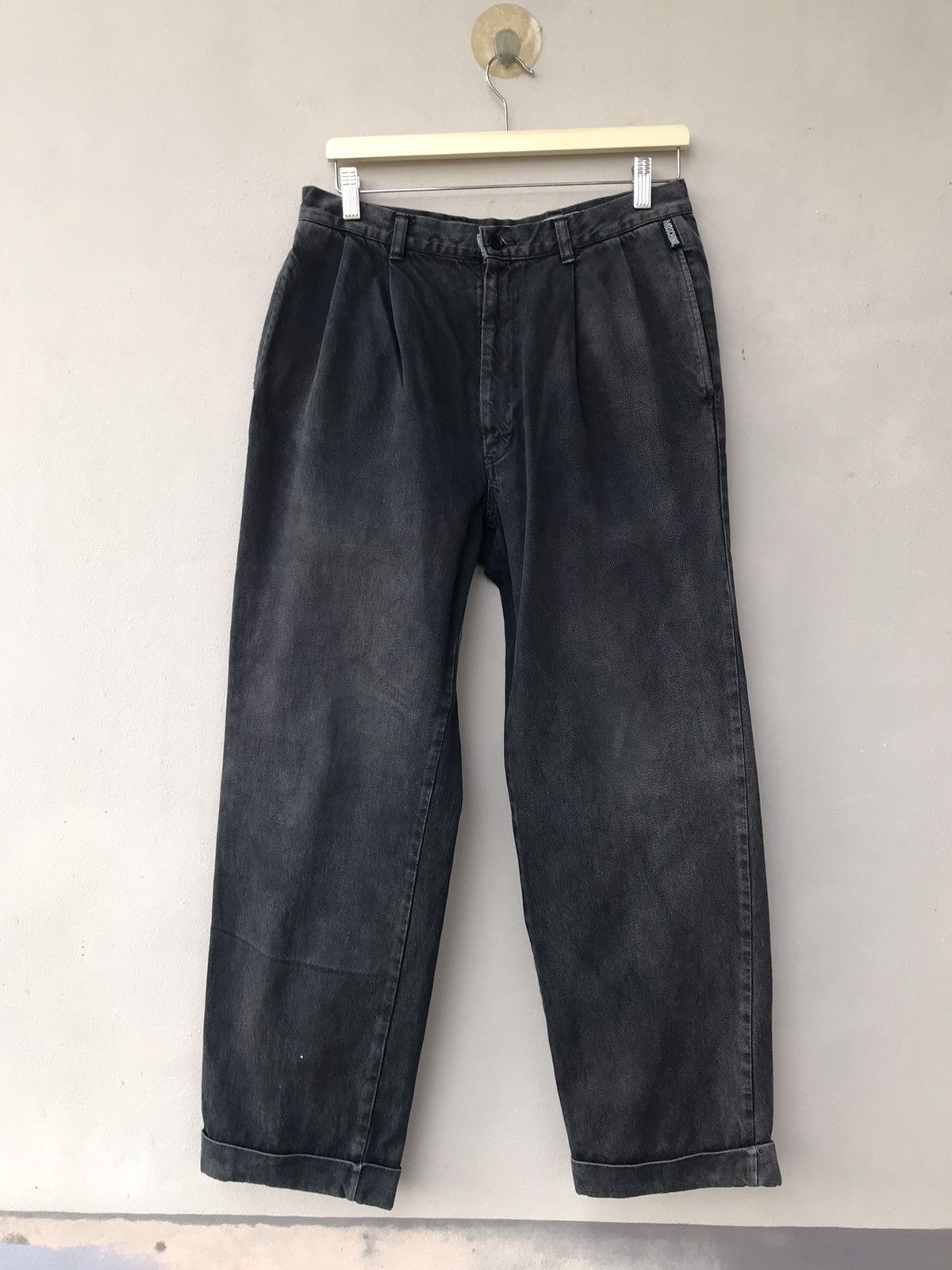Moschino Vintage Moschino Distressed Slack Jeans Pants Size US 31 - 1 Thumbnail