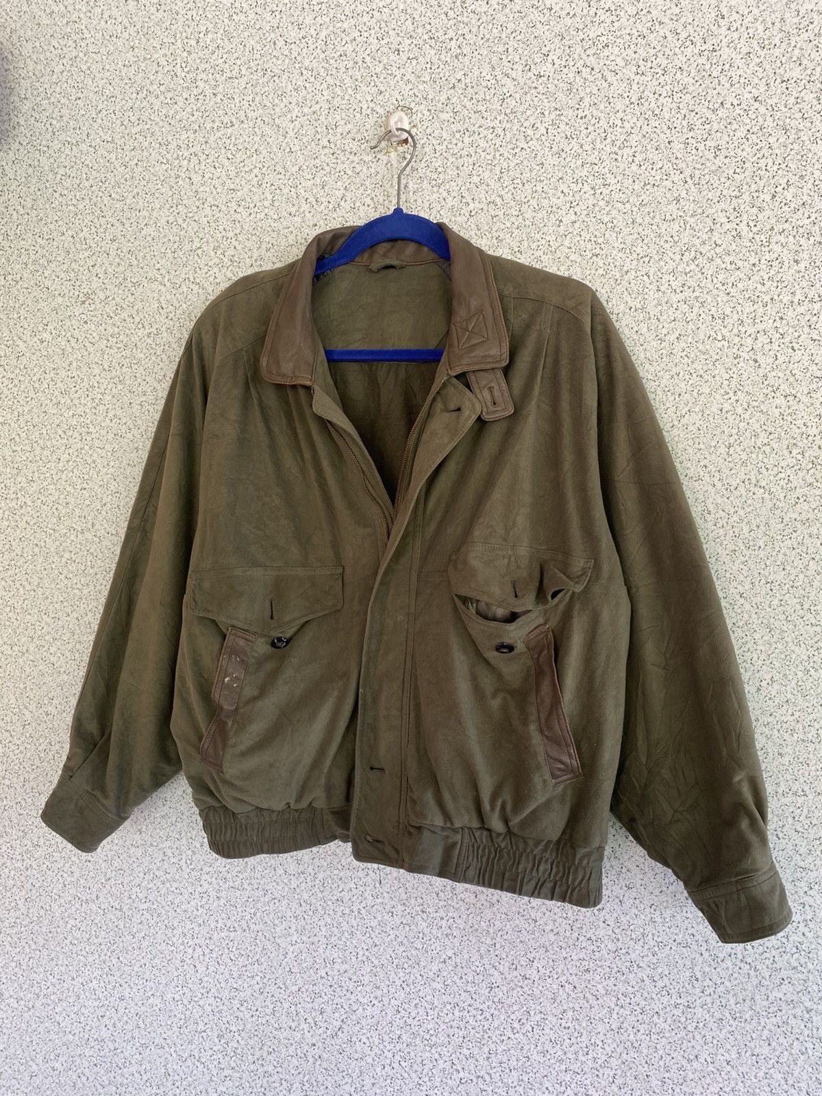 Japanese Brand Vintage Olive Utility Bomber Jacket w/ Leather Trim Size L / US 10 / IT 46 - 3 Thumbnail