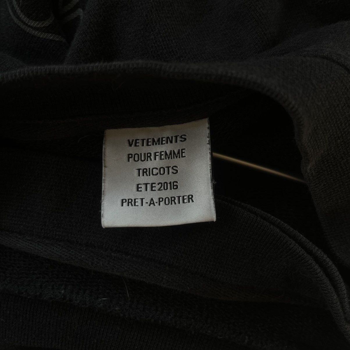 Vetements Vetements SS16 Heavy Metal Reversible Crewneck Size US XS / EU 42 / 0 - 4 Thumbnail