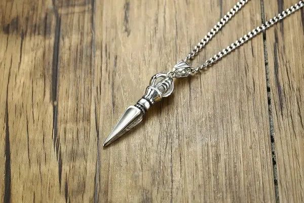 Jewelry Kimiko x Rumi Vintage Dagger Amulet Pendant Unisex Necklaces Size ONE SIZE - 8 Thumbnail