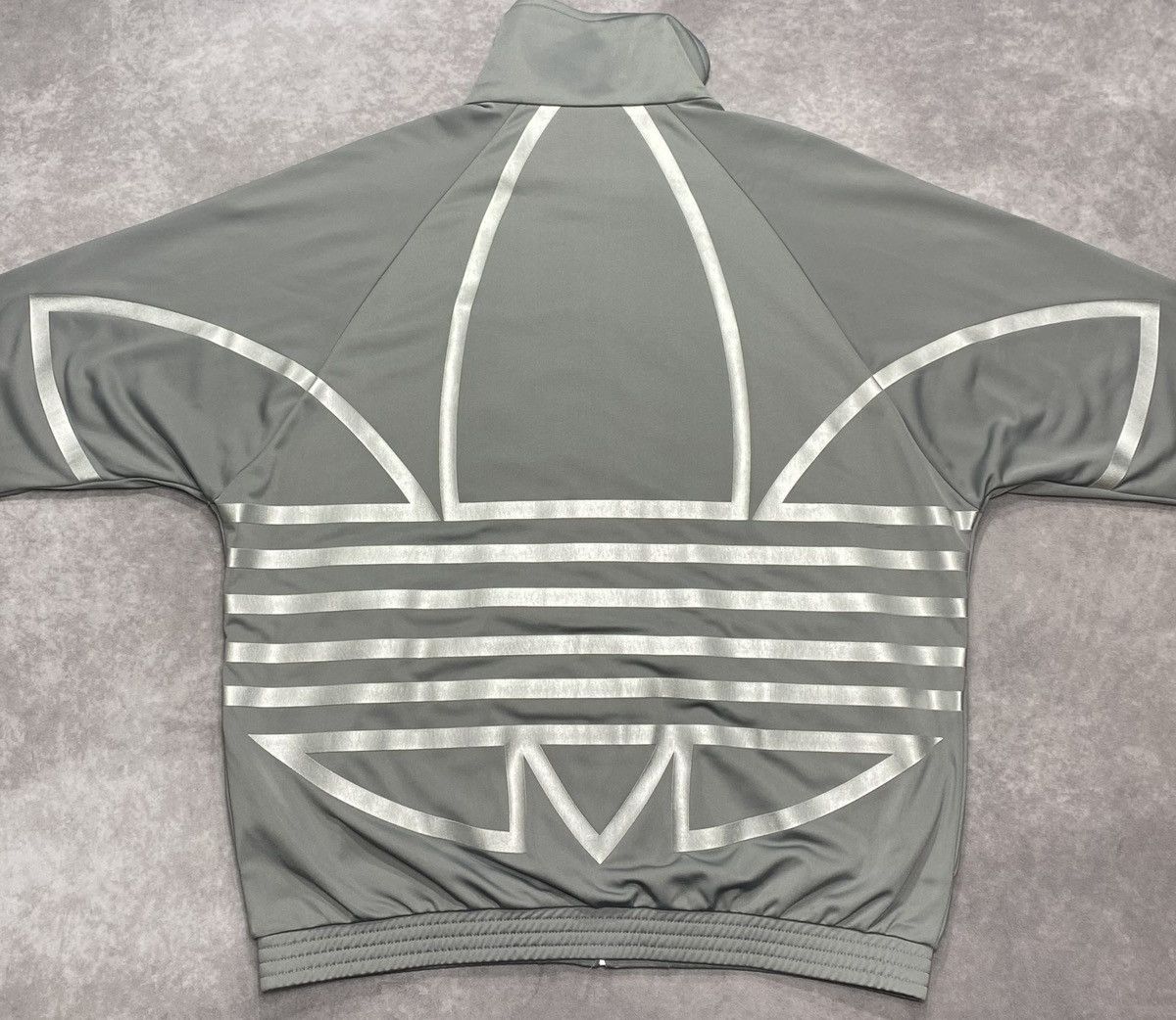 Adidas Adidas Originals Metallic Silver Gray Track Jacket Size US L / EU 52-54 / 3 - 2 Thumbnail