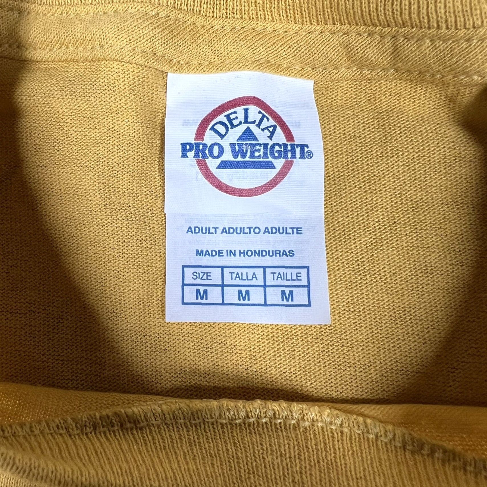 Delta Delta T-Shirt Mount Rushmore National Memorial Mustard Yellow Logo Graphic Print Crew Neck Short Sleeve Men M Yellow USA Shirt Size US M / EU 48-50 / 2 - 6 Thumbnail