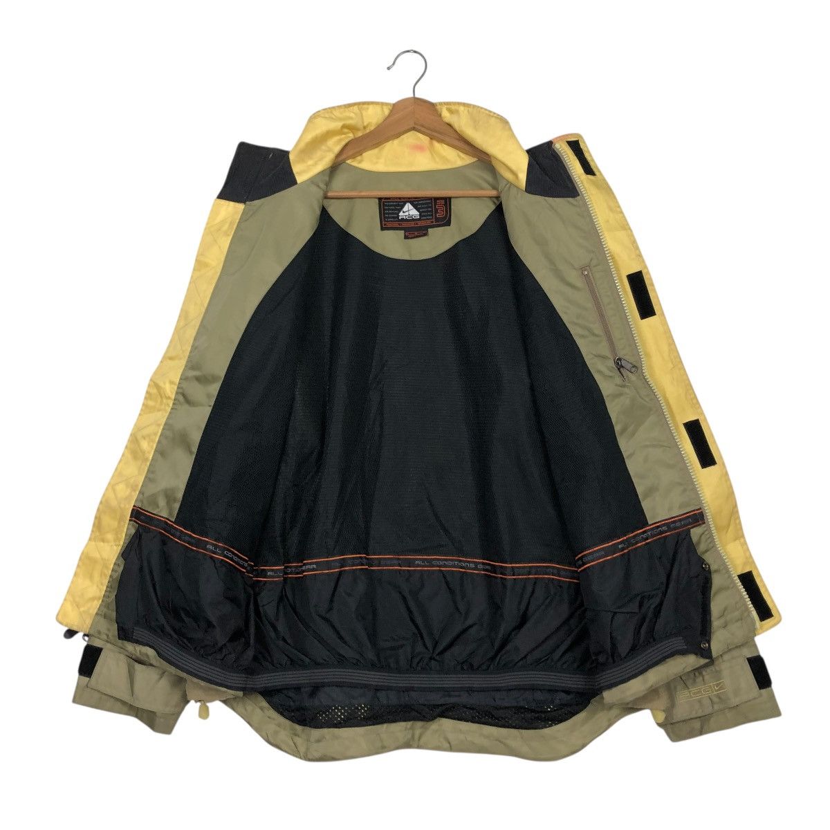 Nike ACG 🔥VINTAGE ZIPPER JACKET NIKE ACG 3 OUTER LAYER Size US L / EU 52-54 / 3 - 15 Thumbnail