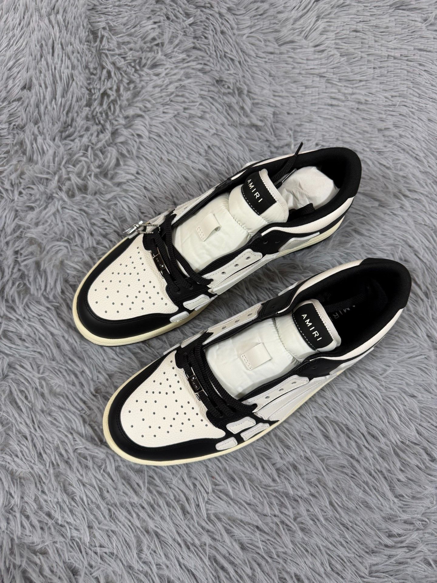 Amiri Amiri Black Lowtop Sneakers 12 Men Size US 12 / EU 45 - 1 Thumbnail