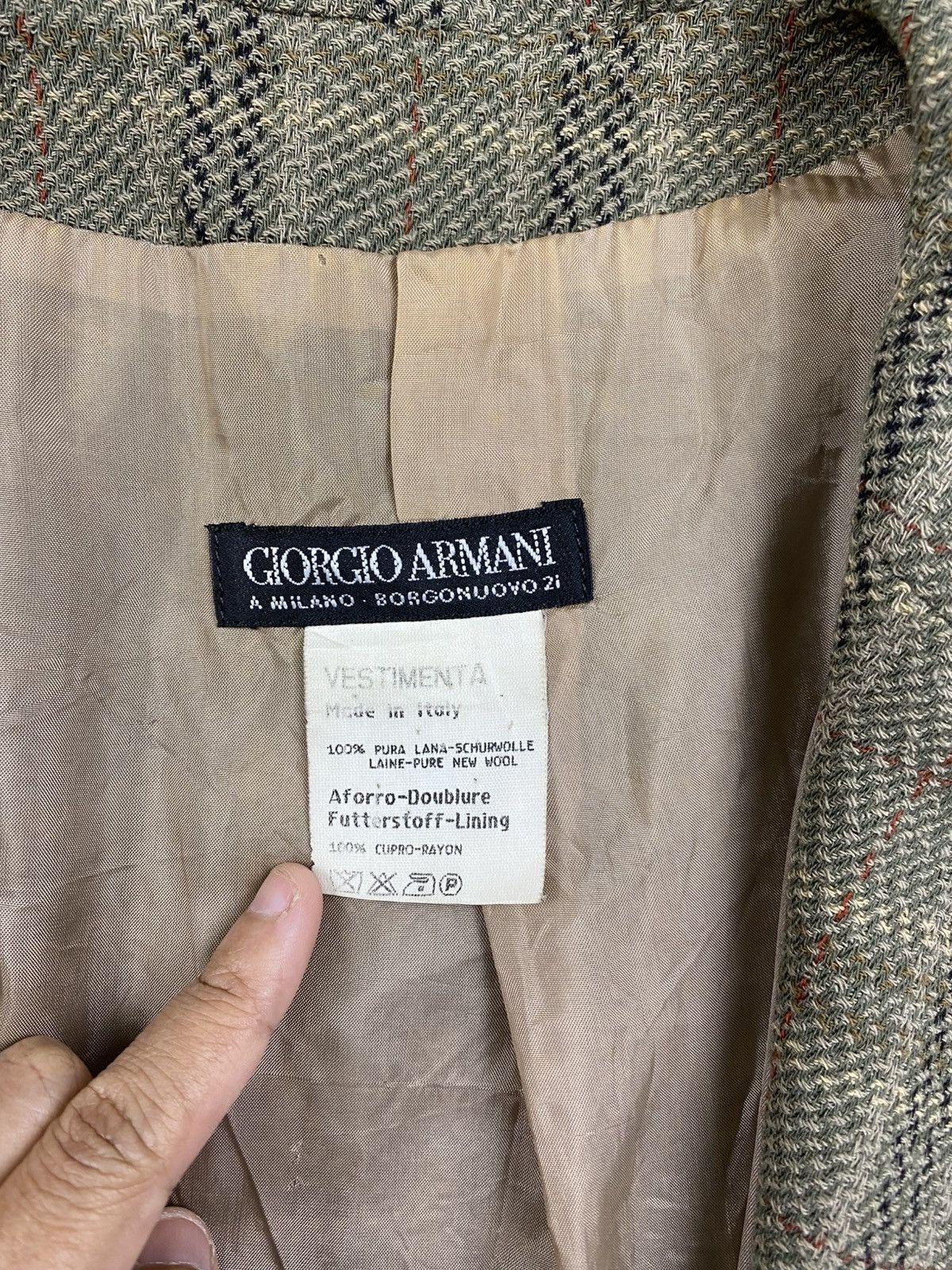 Giorgio Armani Vintage Giorgio Armani Plaid Pattern Double Breasted Blazer Size US M / EU 48-50 / 2 - 7 Thumbnail